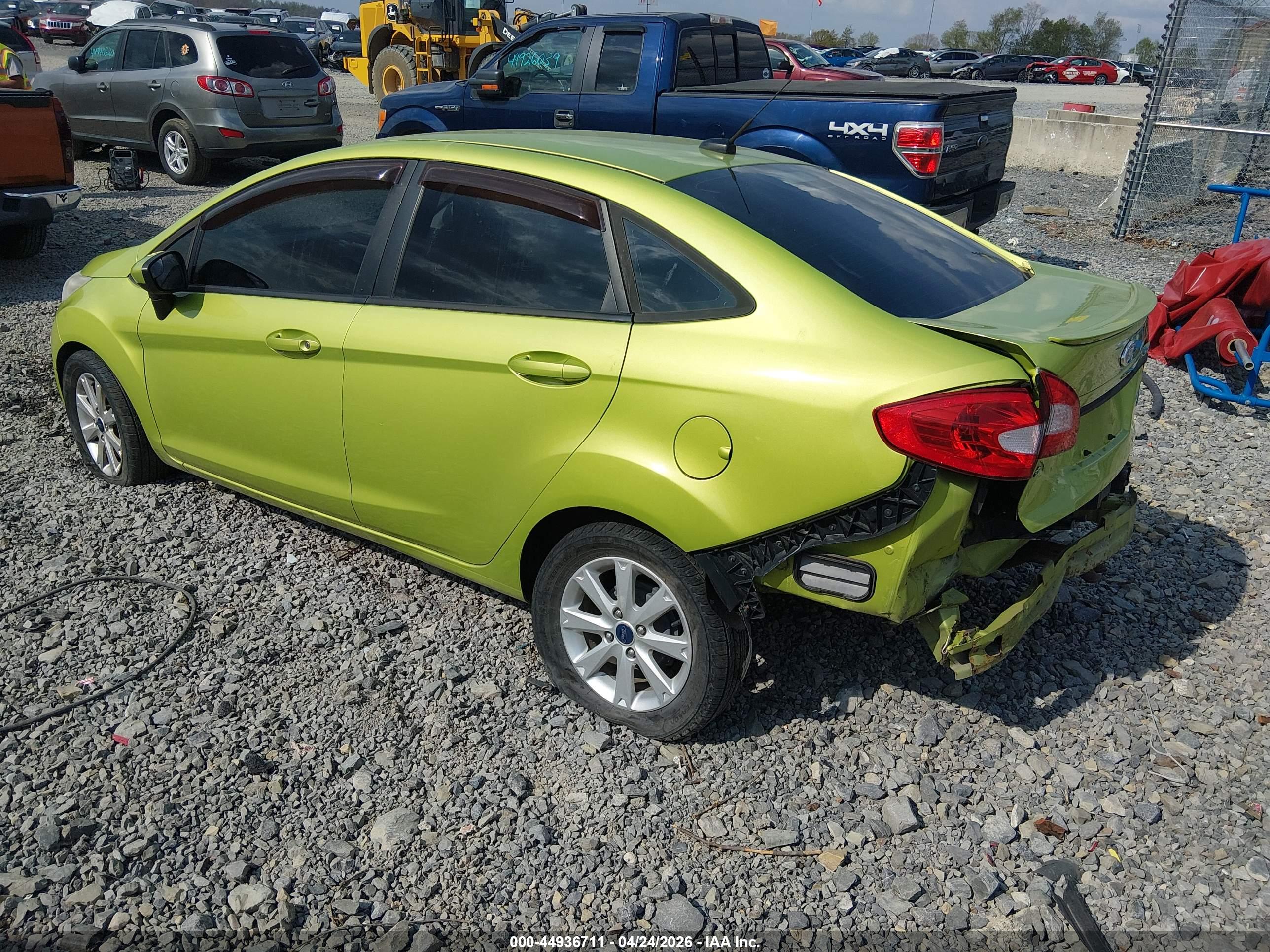 FORD FIESTA image 3