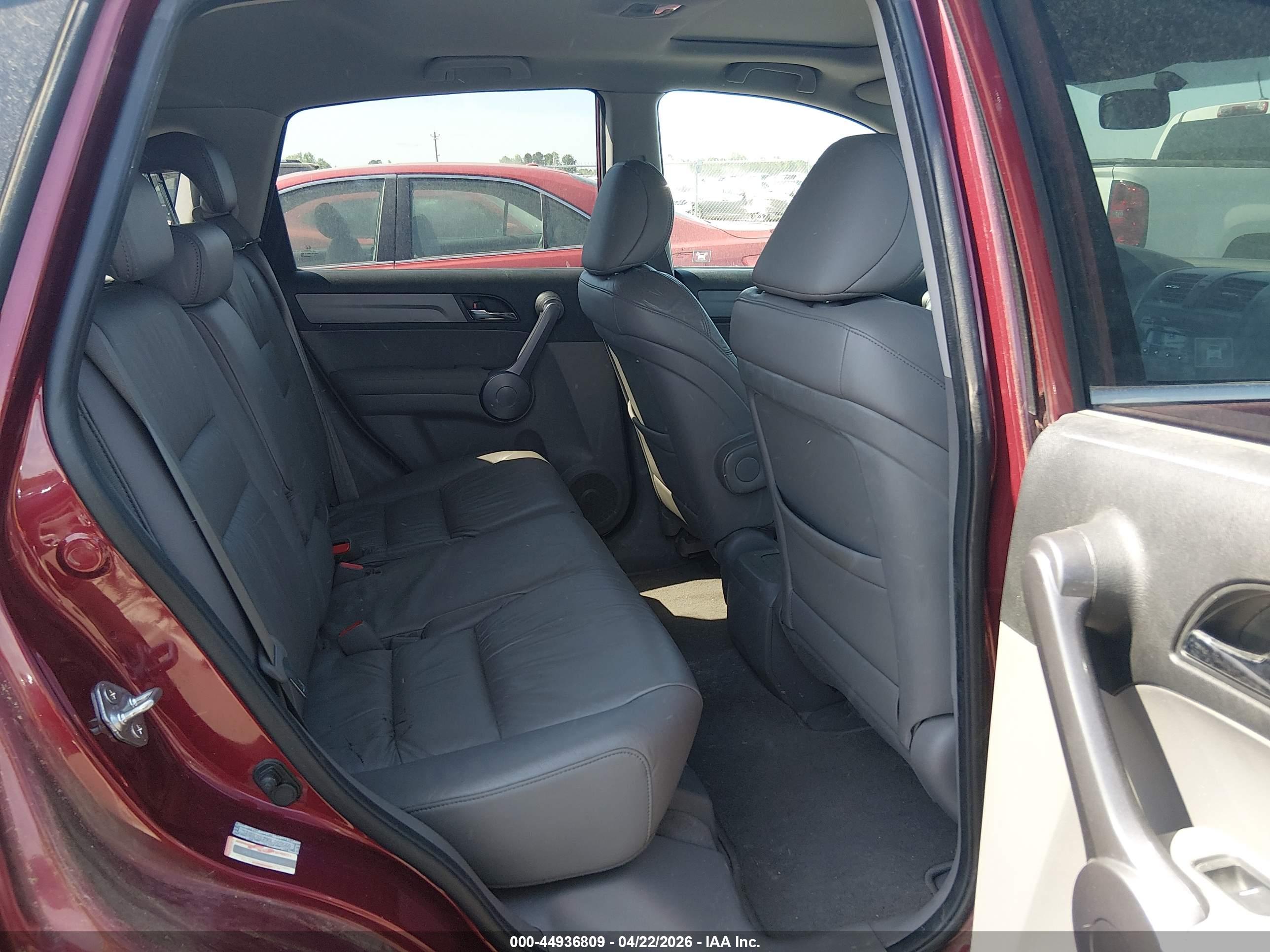 HONDA CR-V image 8