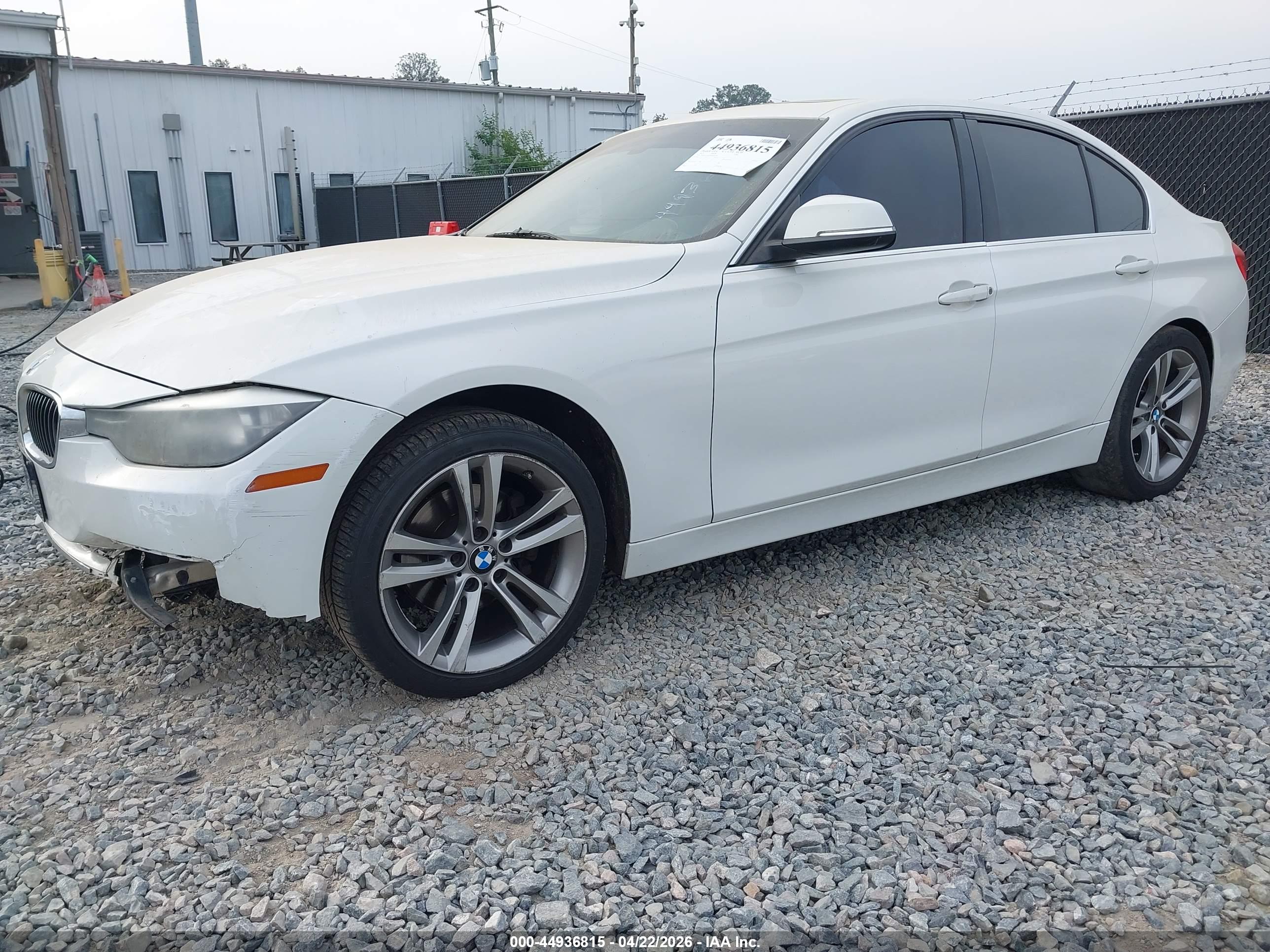 BMW 328I image 2