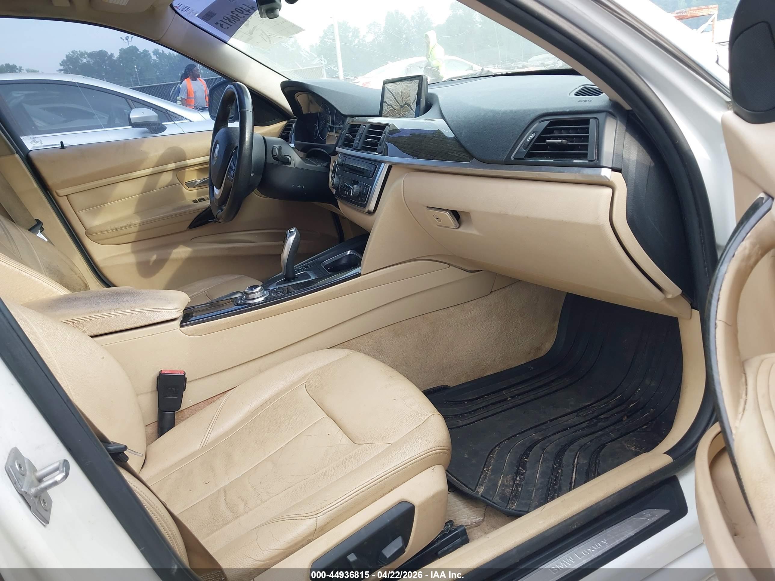 BMW 328I image 5