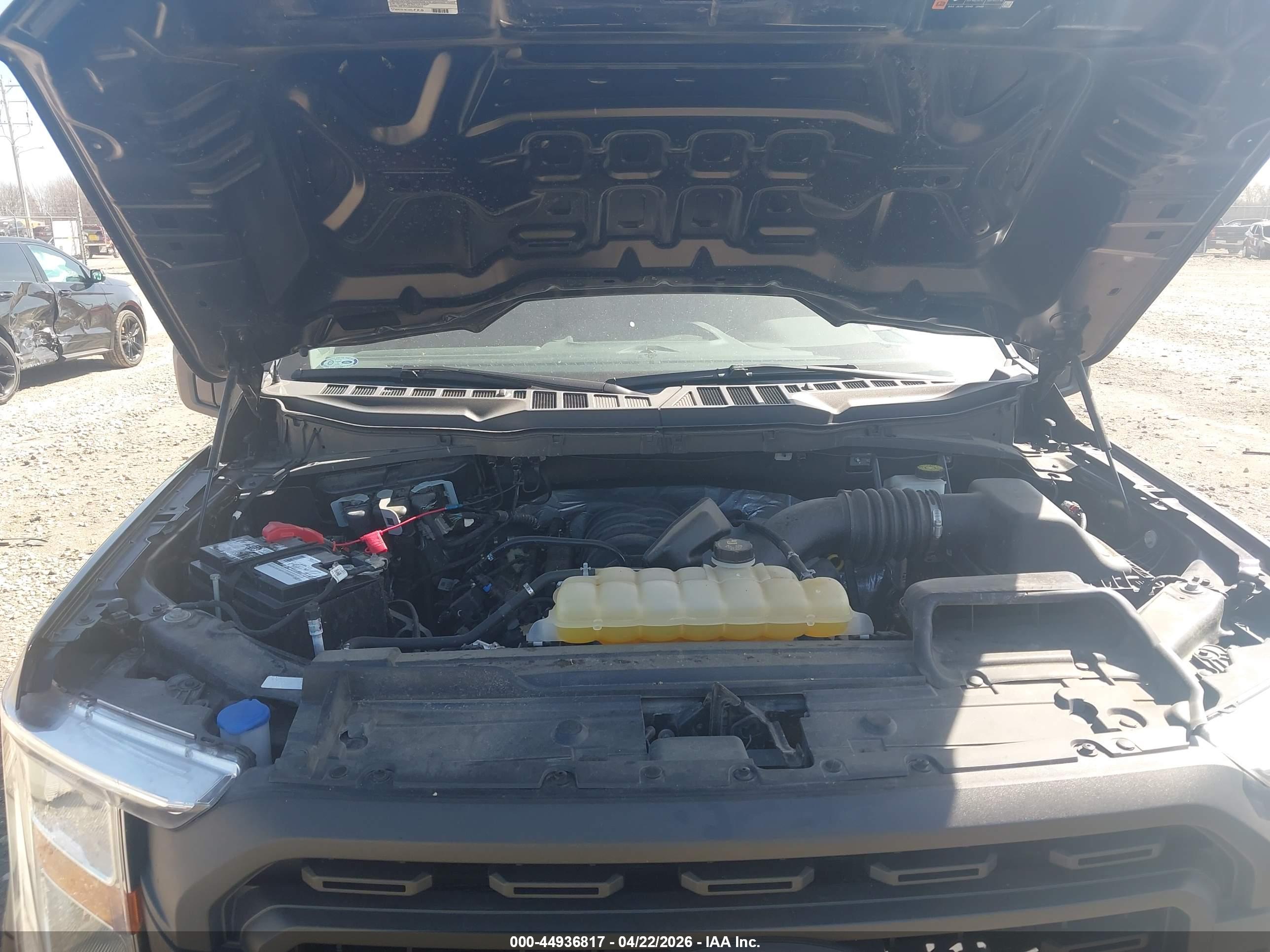 FORD F-150 image 10
