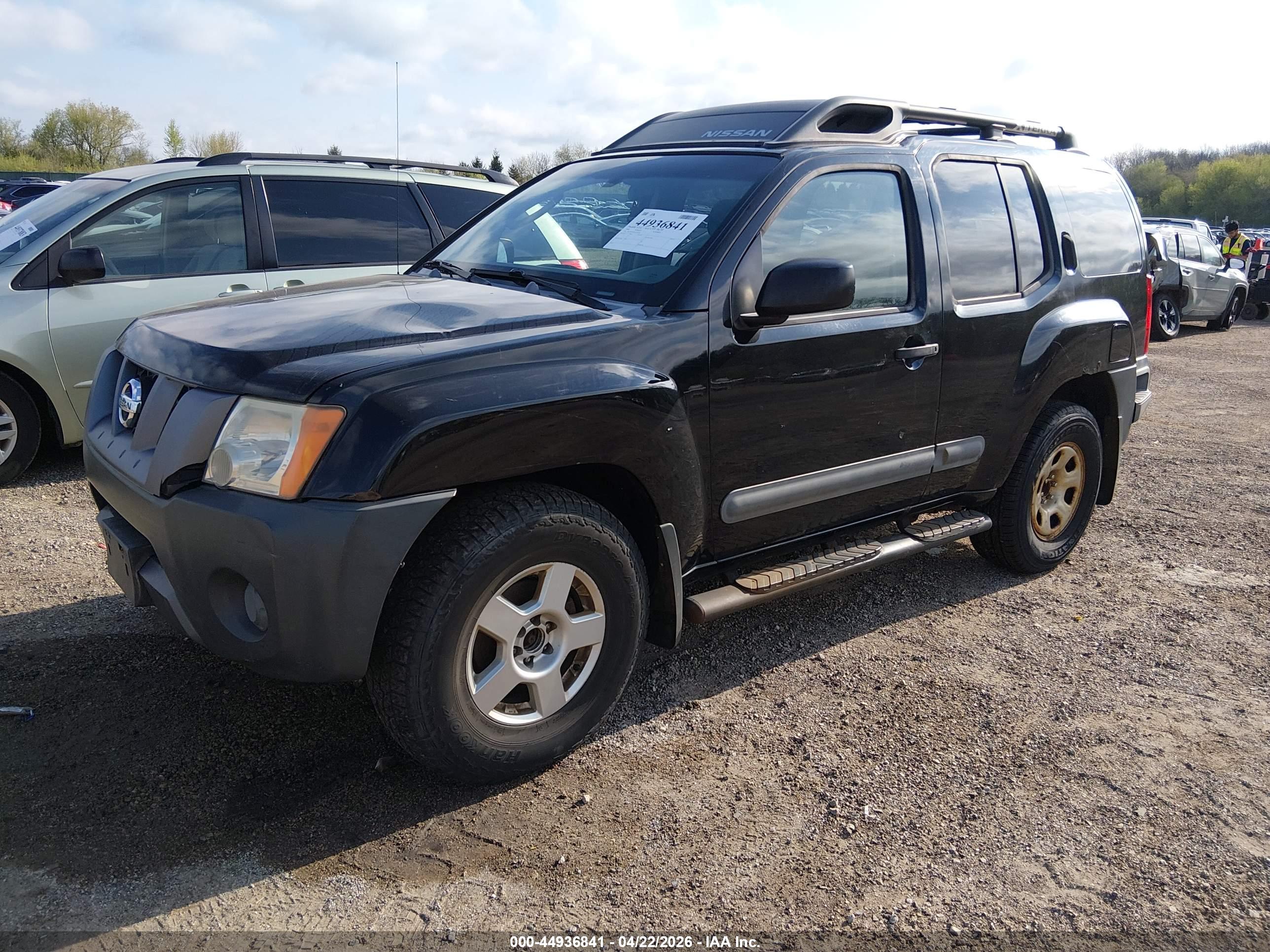 NISSAN XTERRA image 2