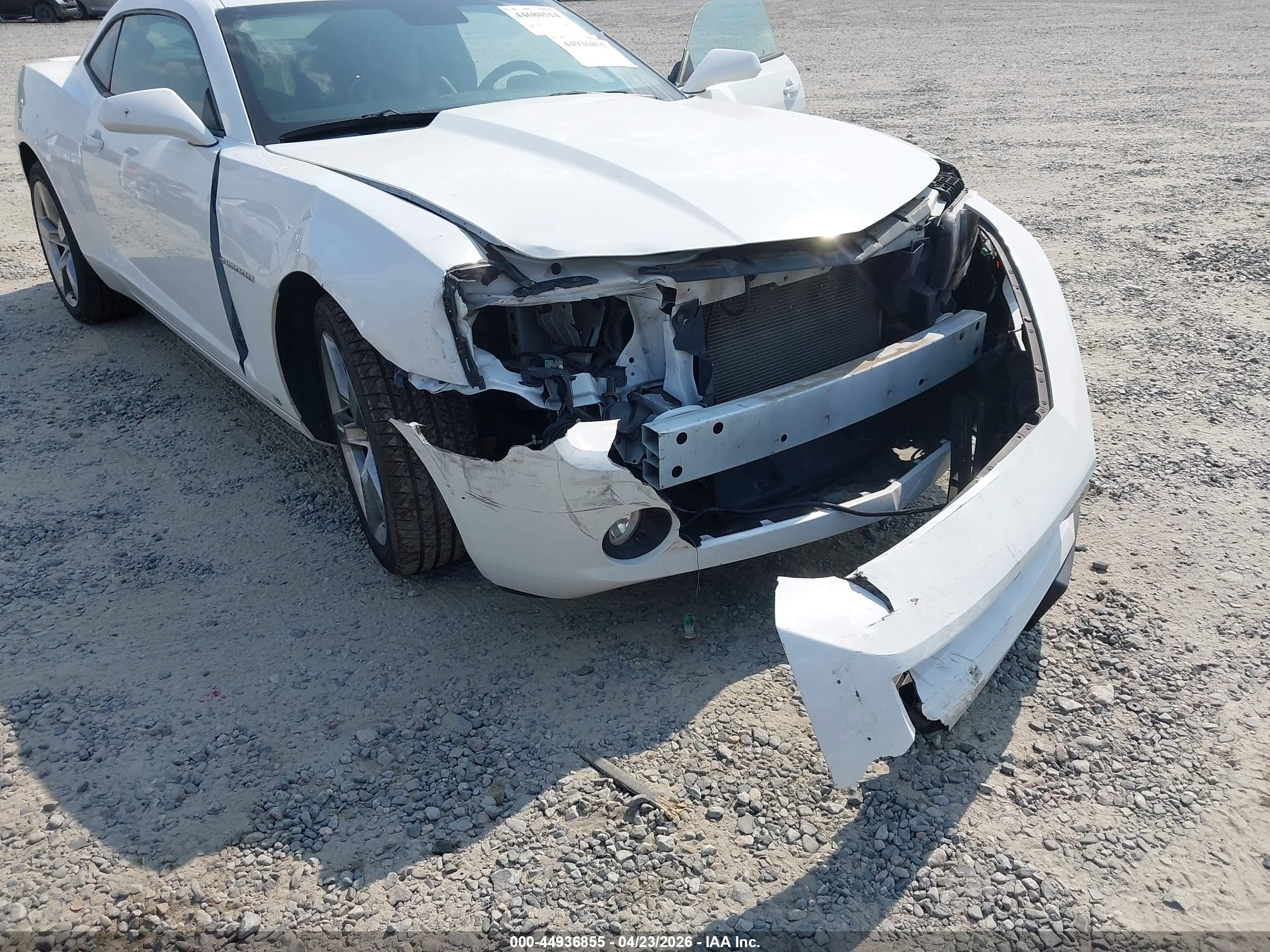 CHEVROLET CAMARO image 6
