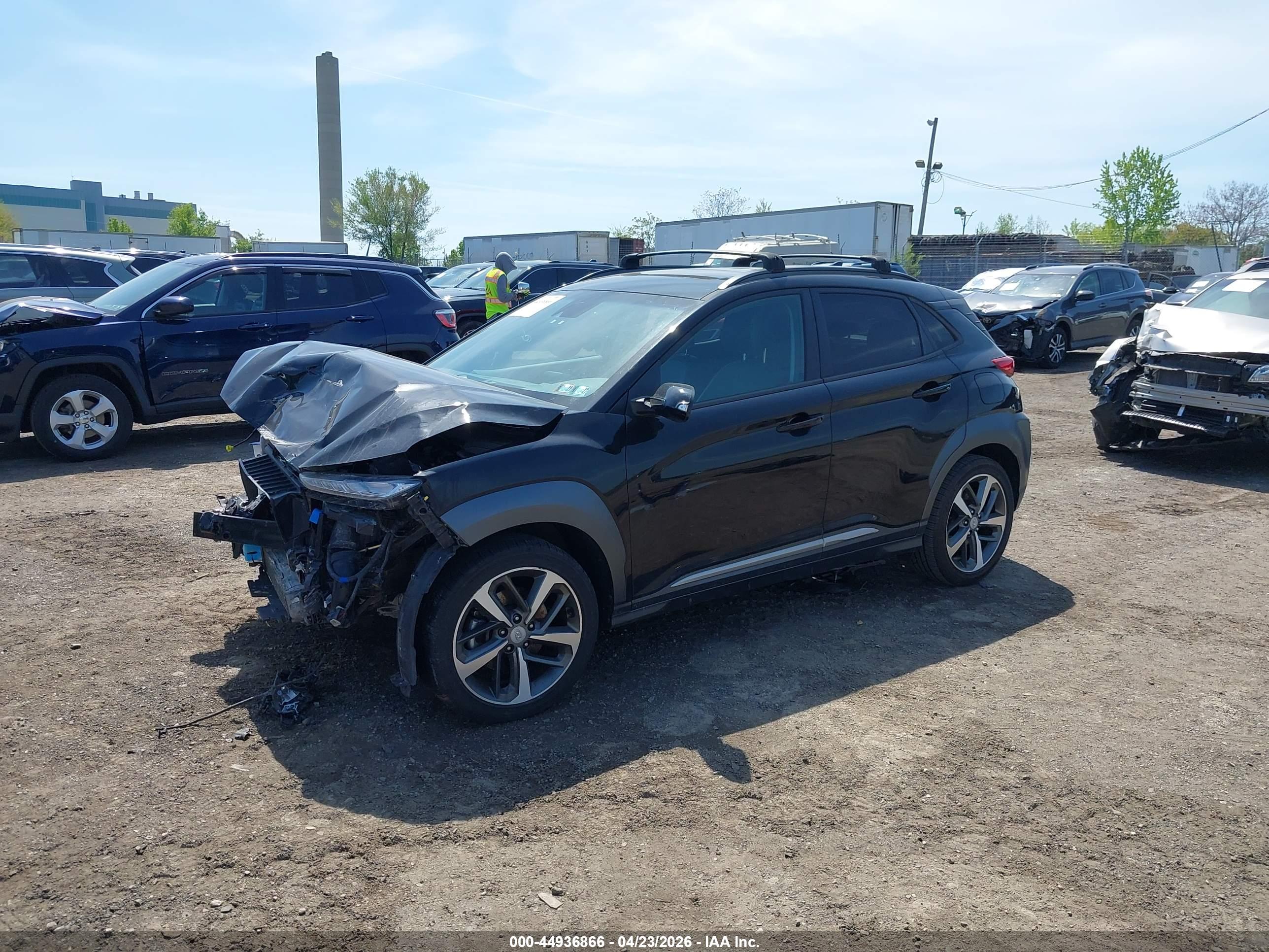HYUNDAI KONA image 2