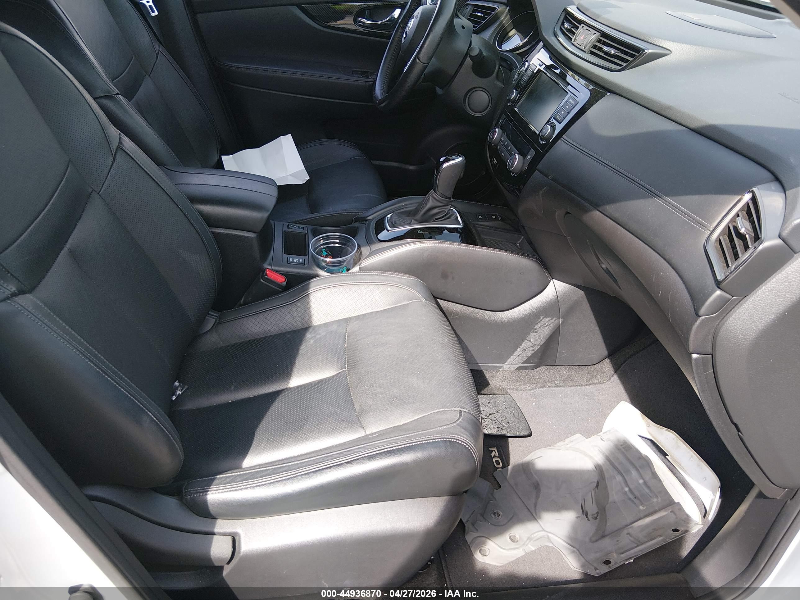 NISSAN ROGUE image 5