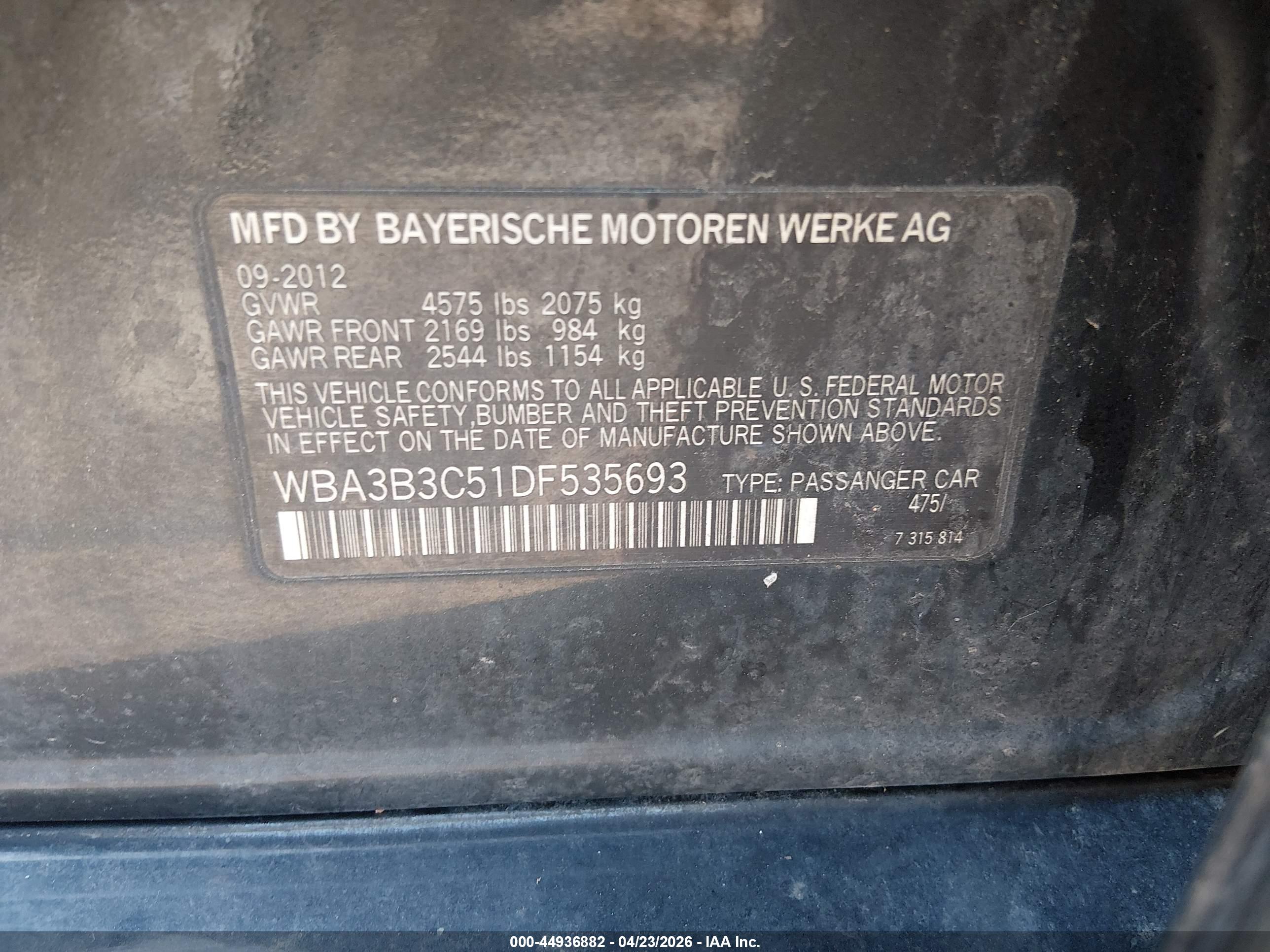 BMW 328I image 9