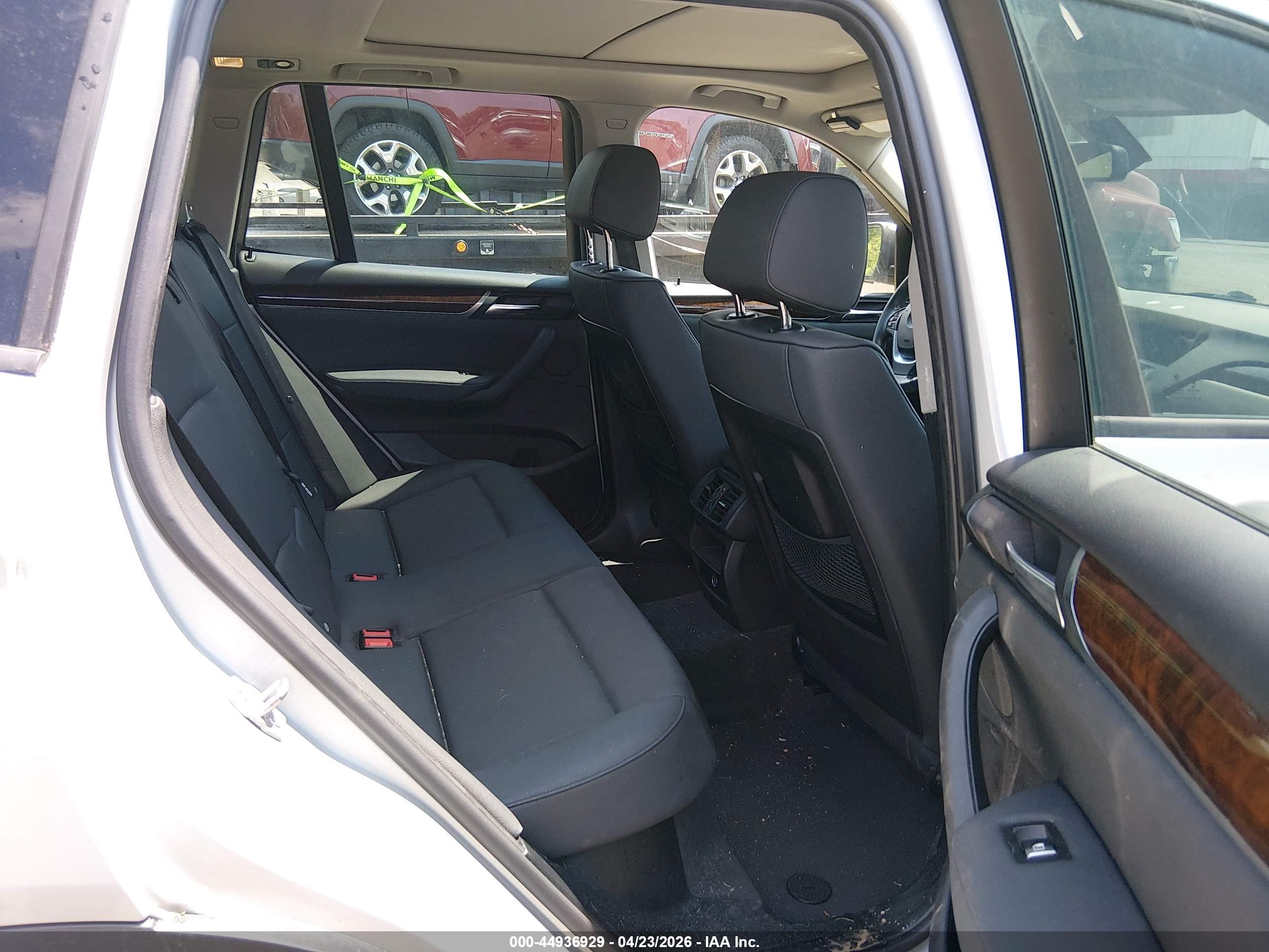 BMW X3 image 8
