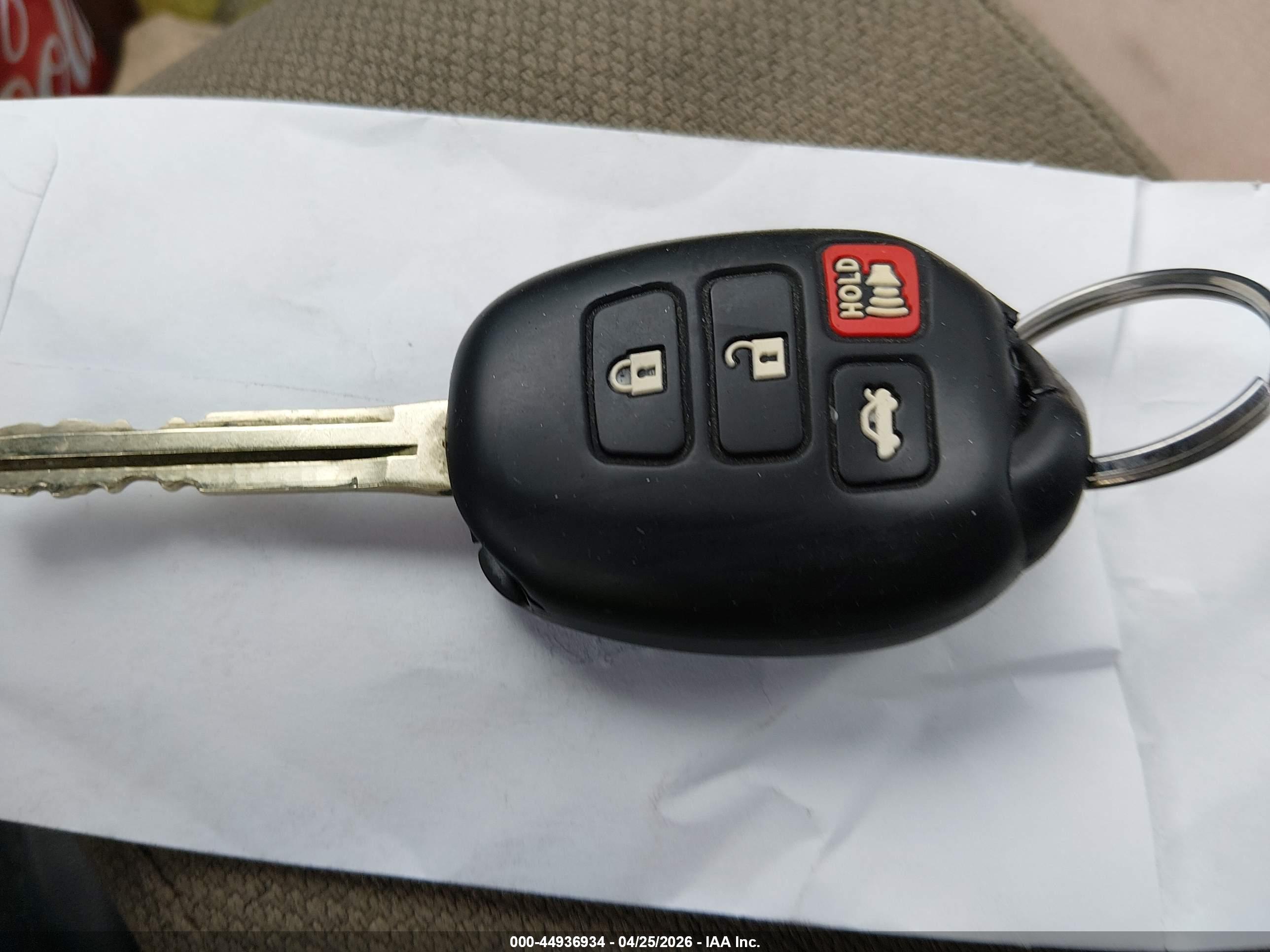 TOYOTA HIGHLANDER image 11
