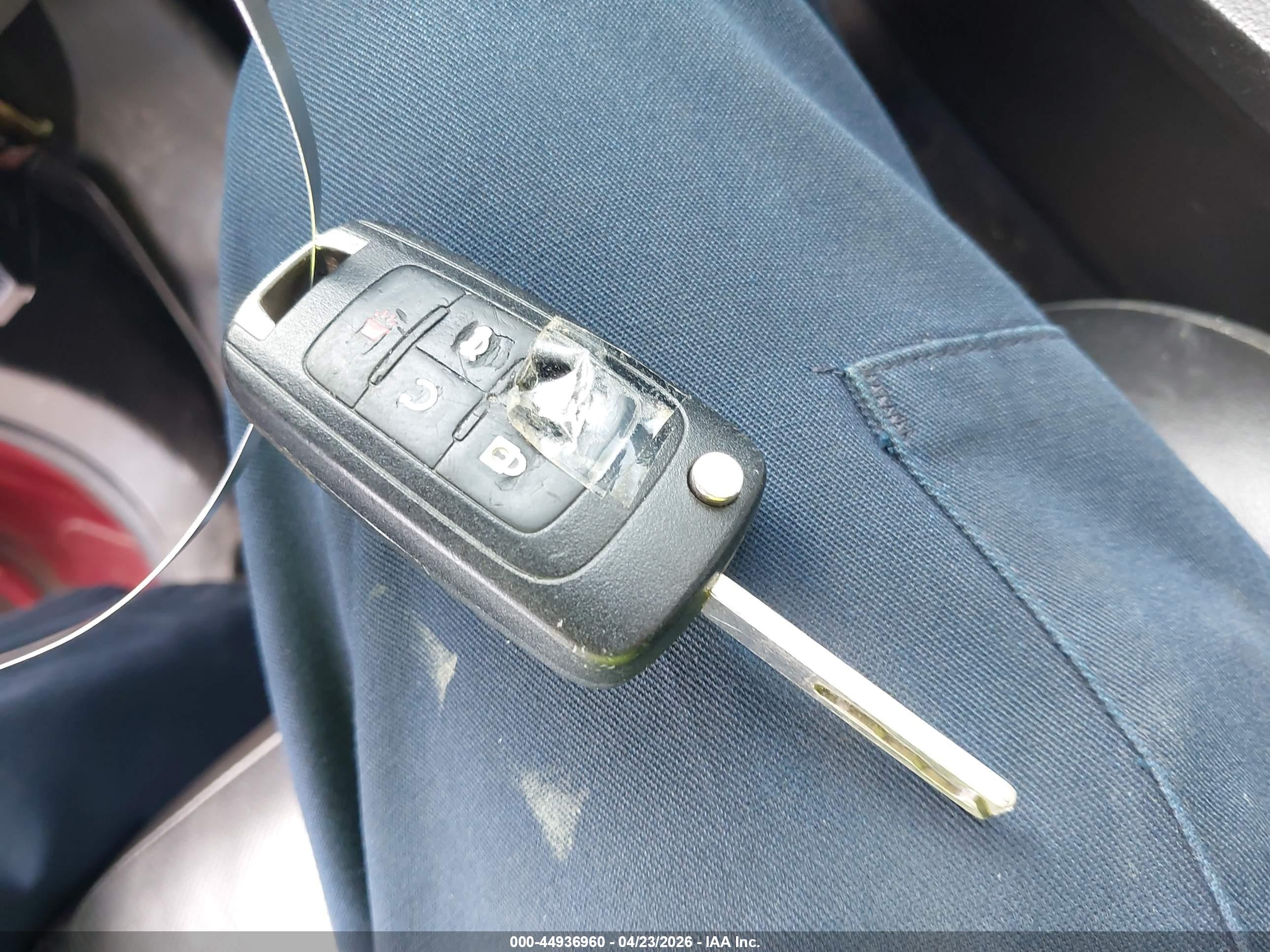 CHEVROLET EQUINOX image 11