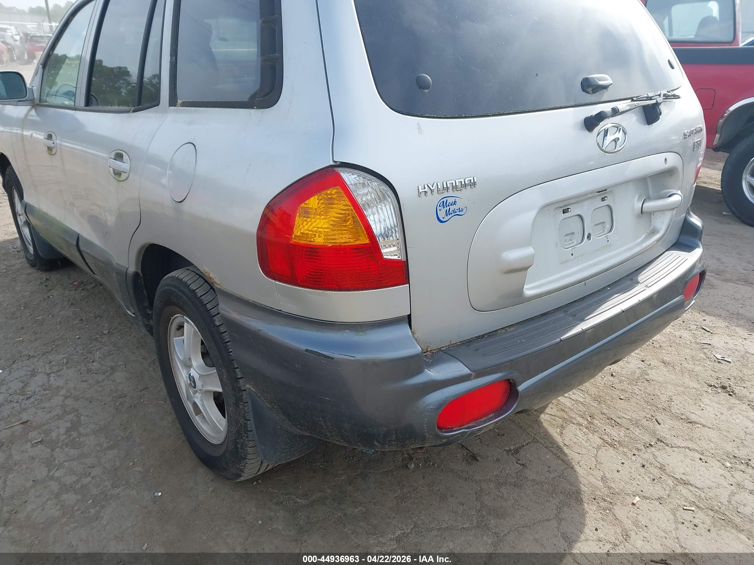 HYUNDAI SANTA image 6