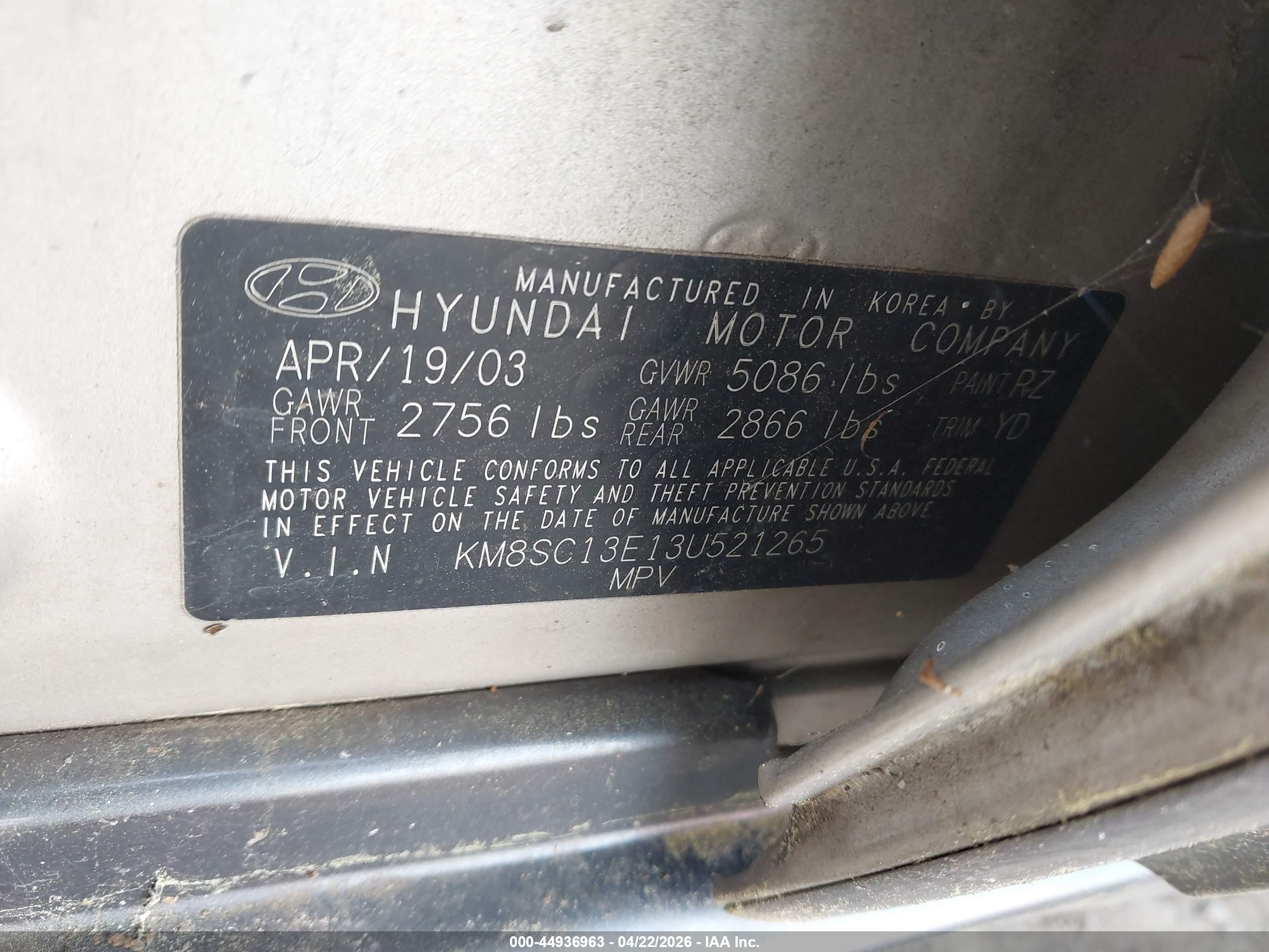 HYUNDAI SANTA image 9