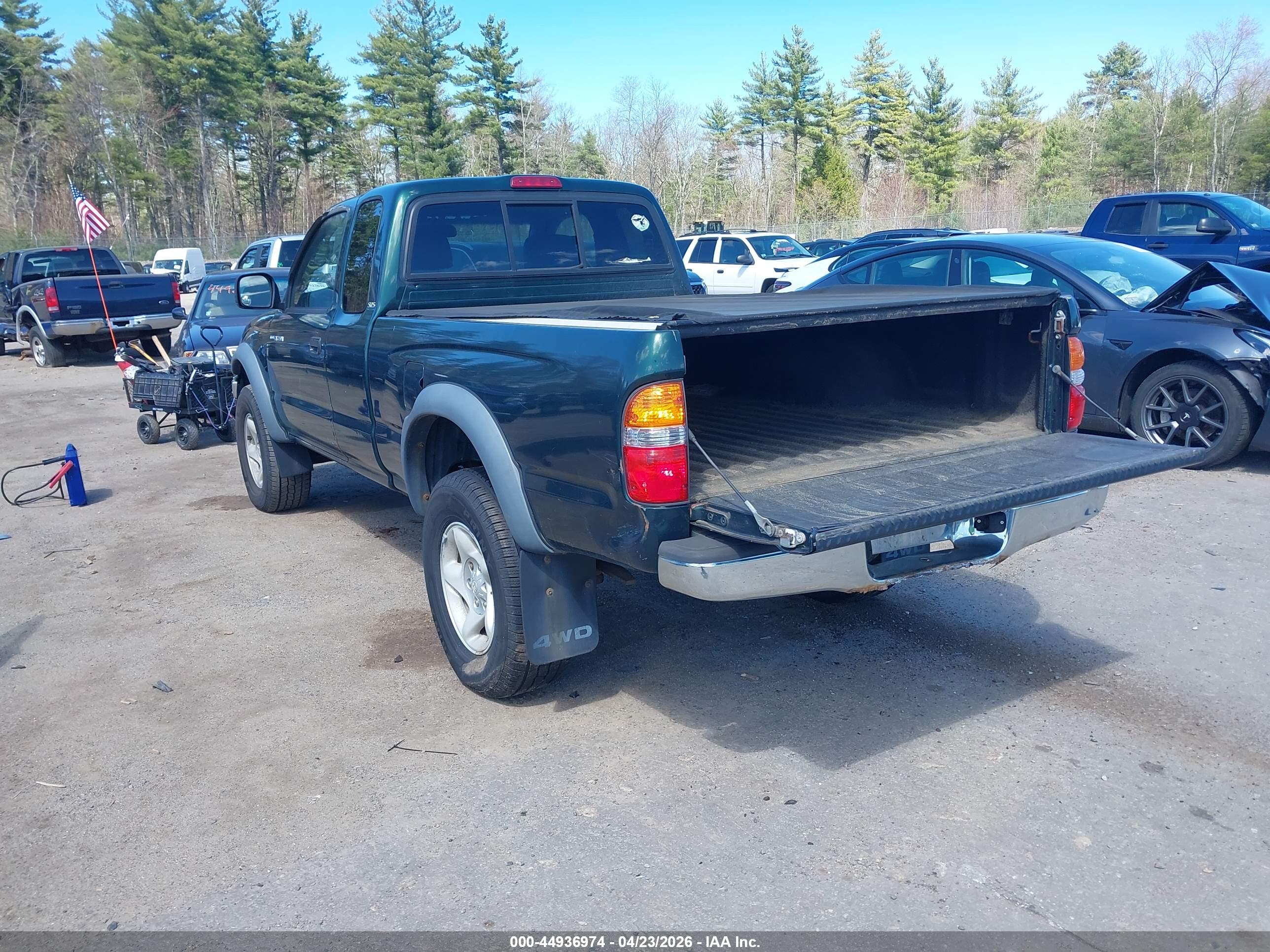 TOYOTA TACOMA image 3