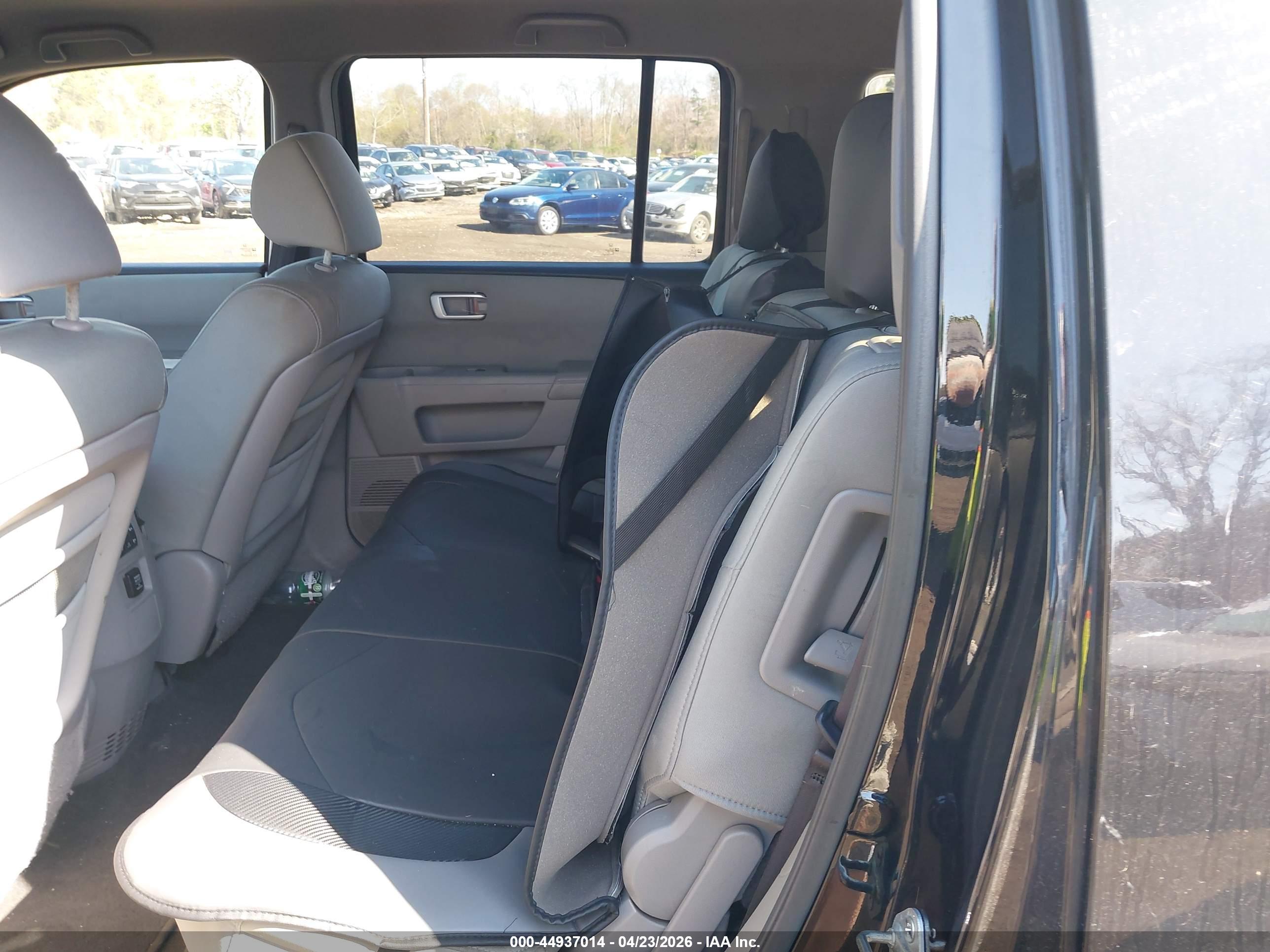 HONDA PILOT image 8