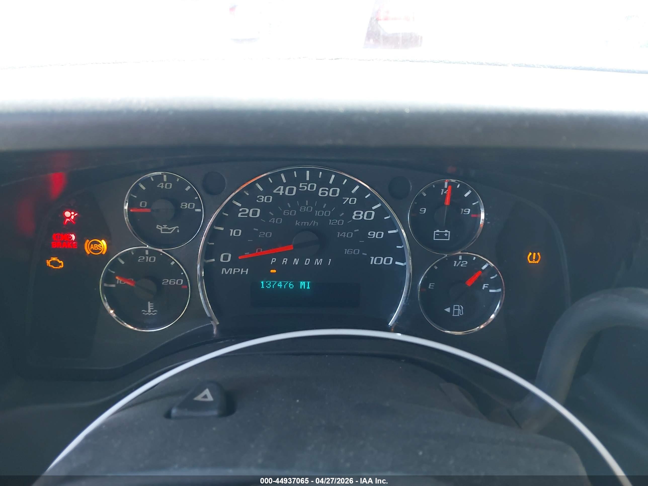CHEVROLET EXPRESS image 7