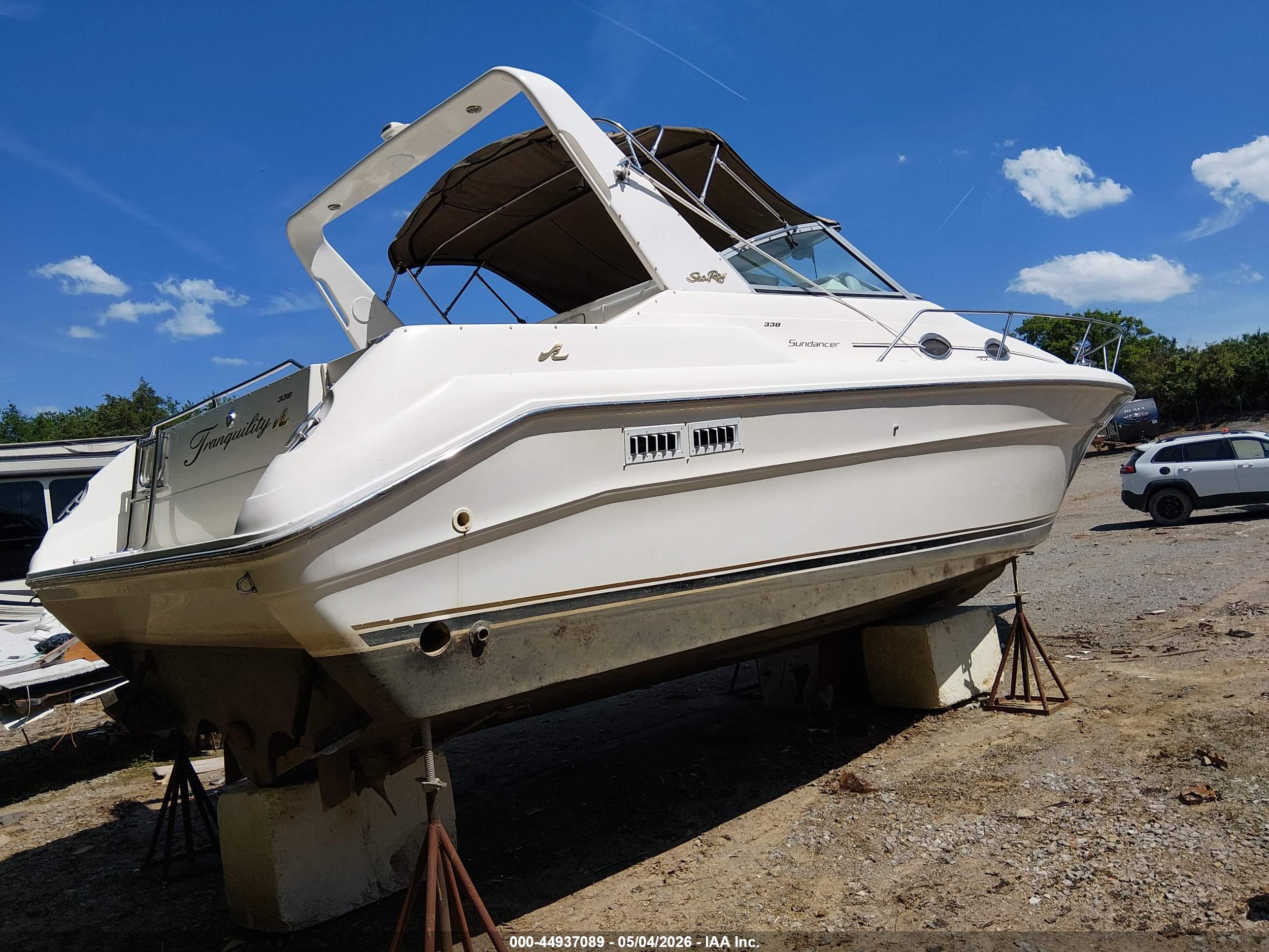 SEA RAY image 4