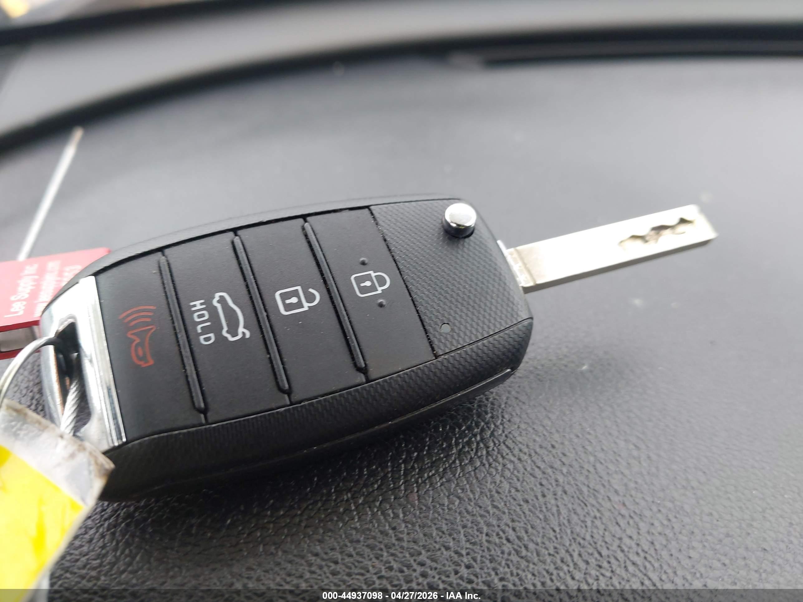KIA OPTIMA image 11