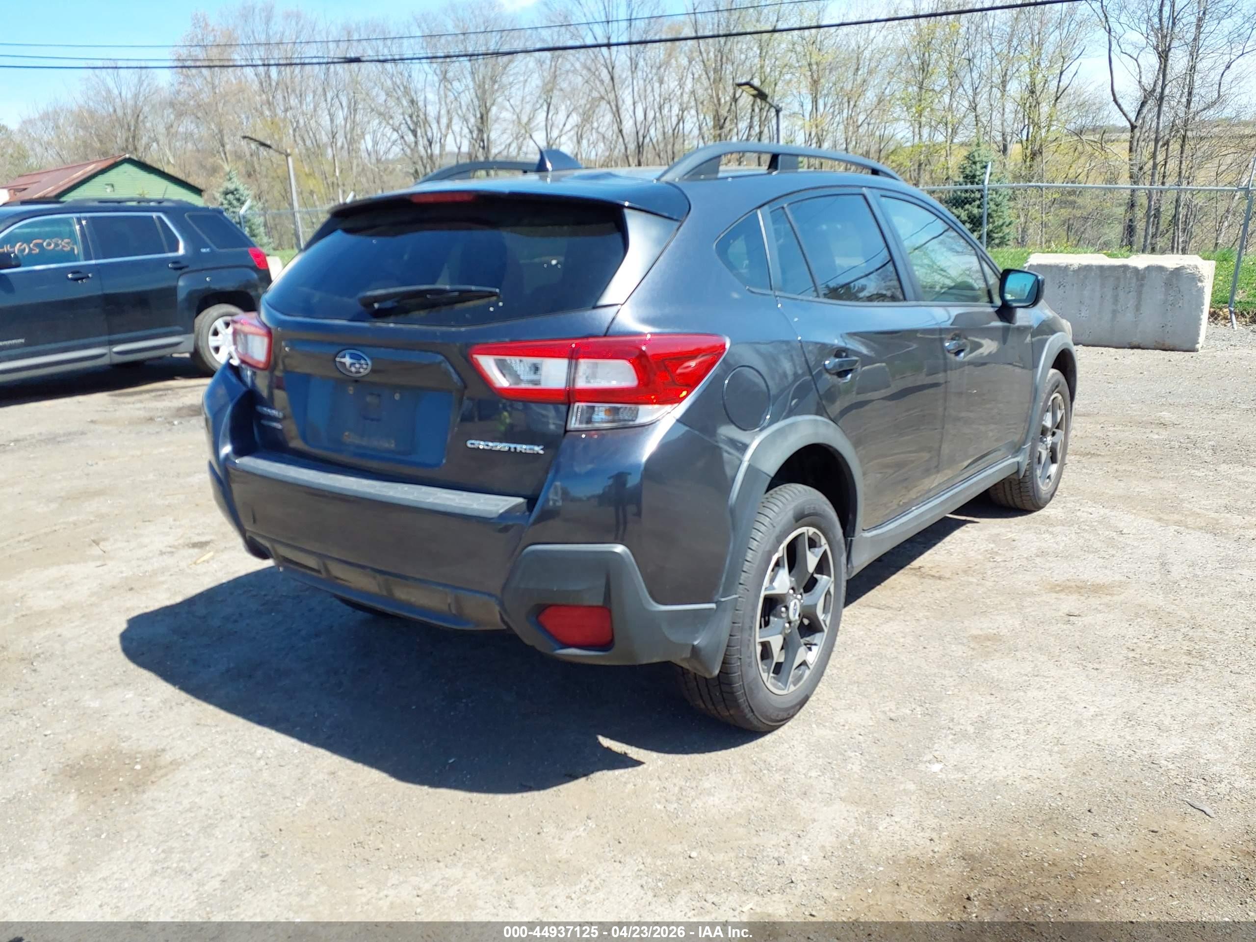 SUBARU CROSSTREK image 4