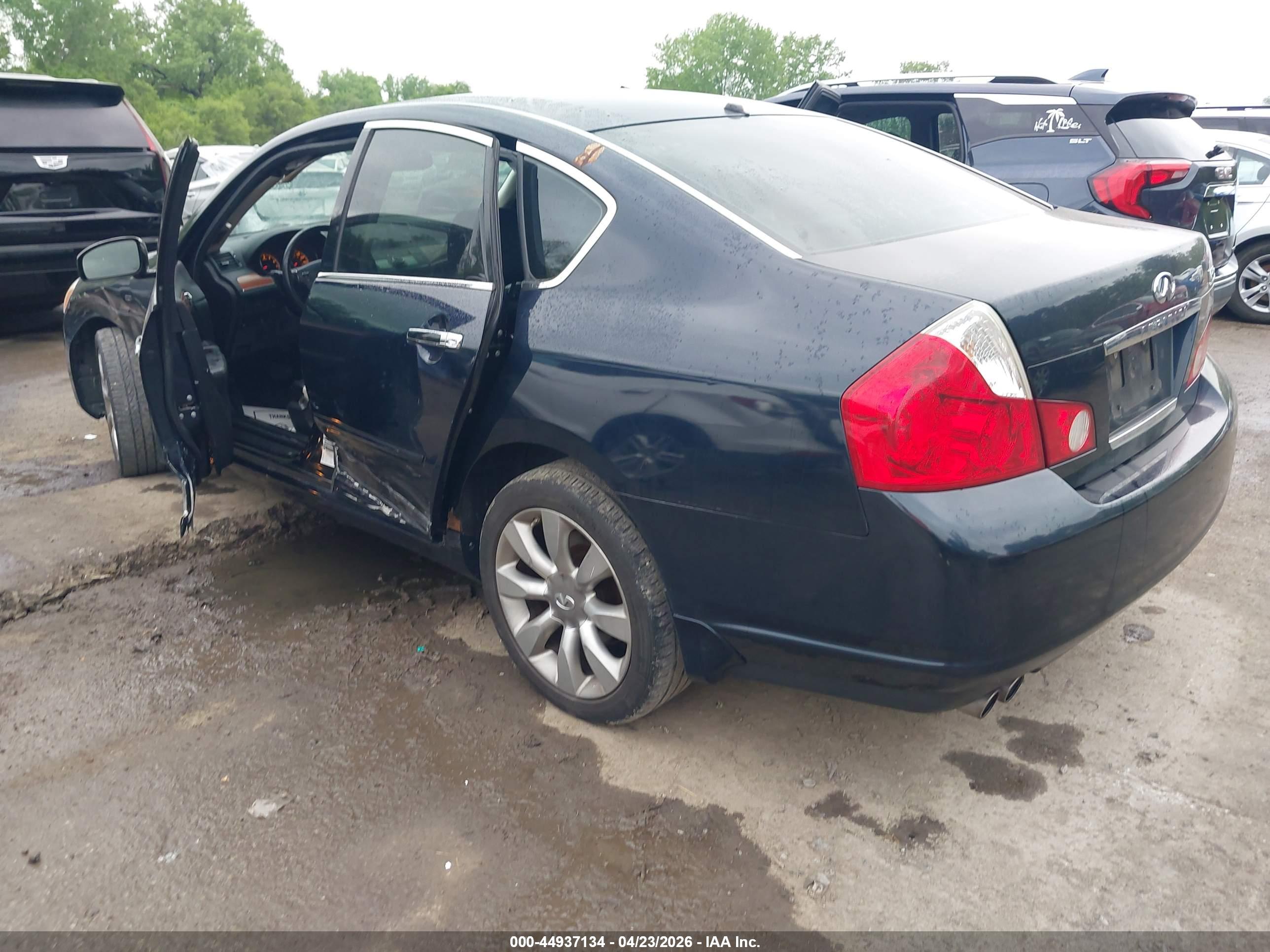 INFINITI M35X image 3