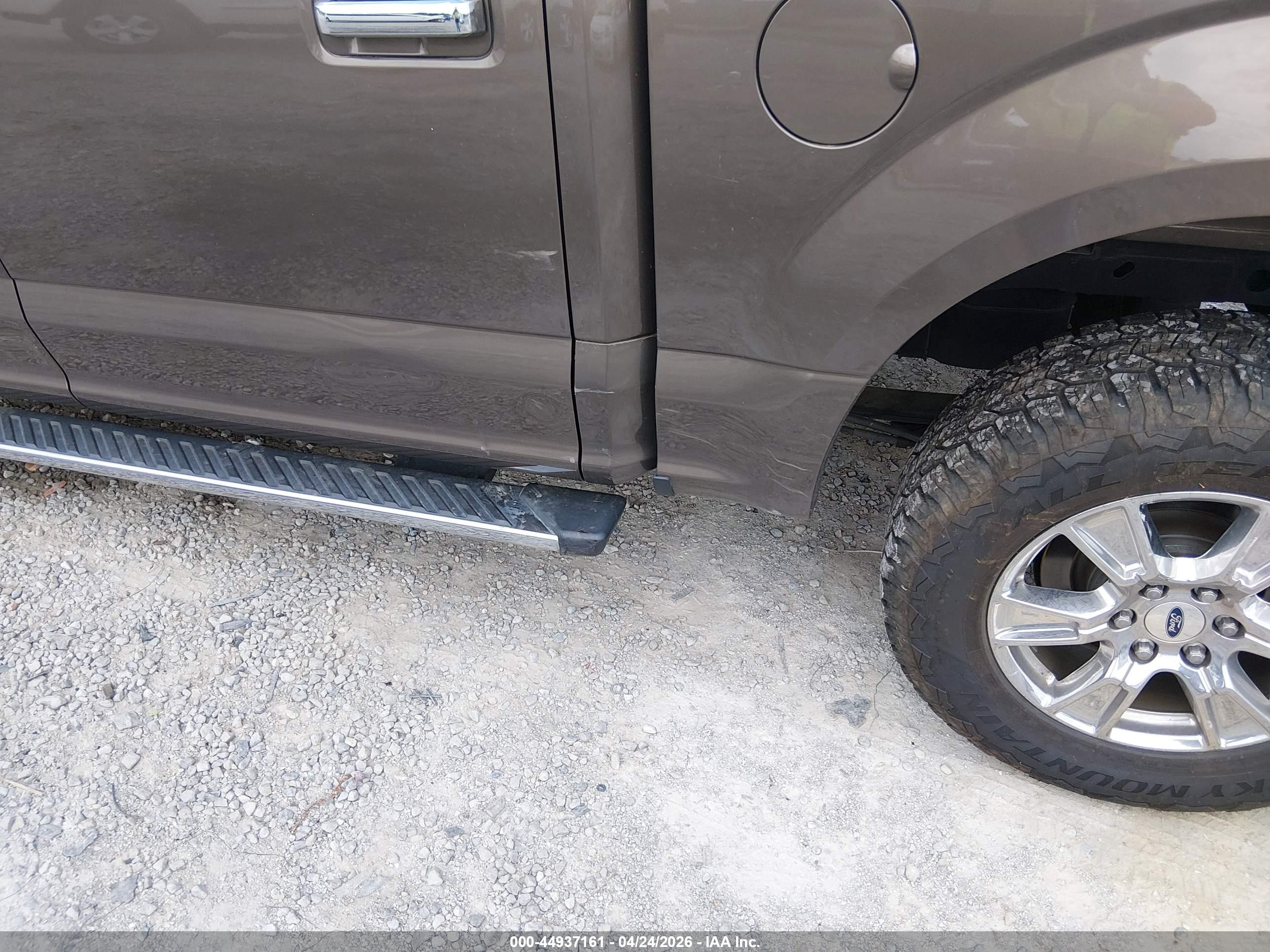 FORD F-150 image 6