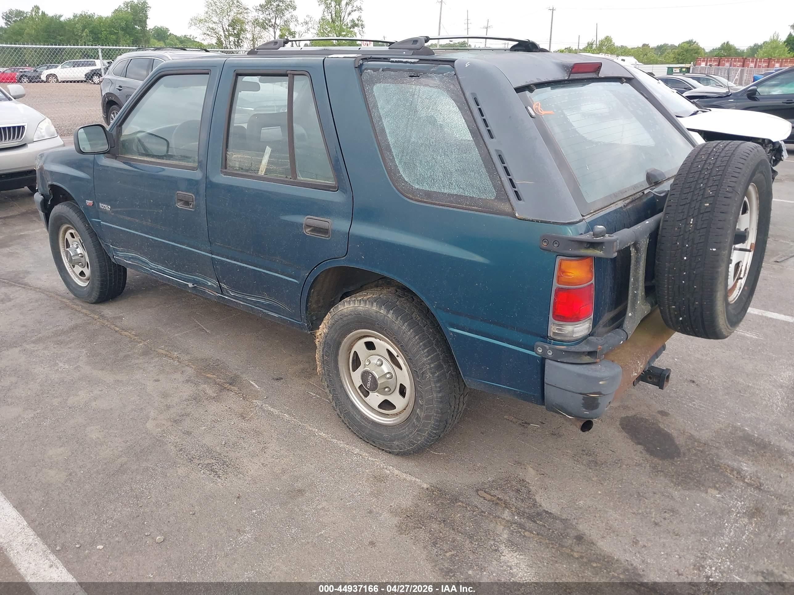 ISUZU RODEO image 3