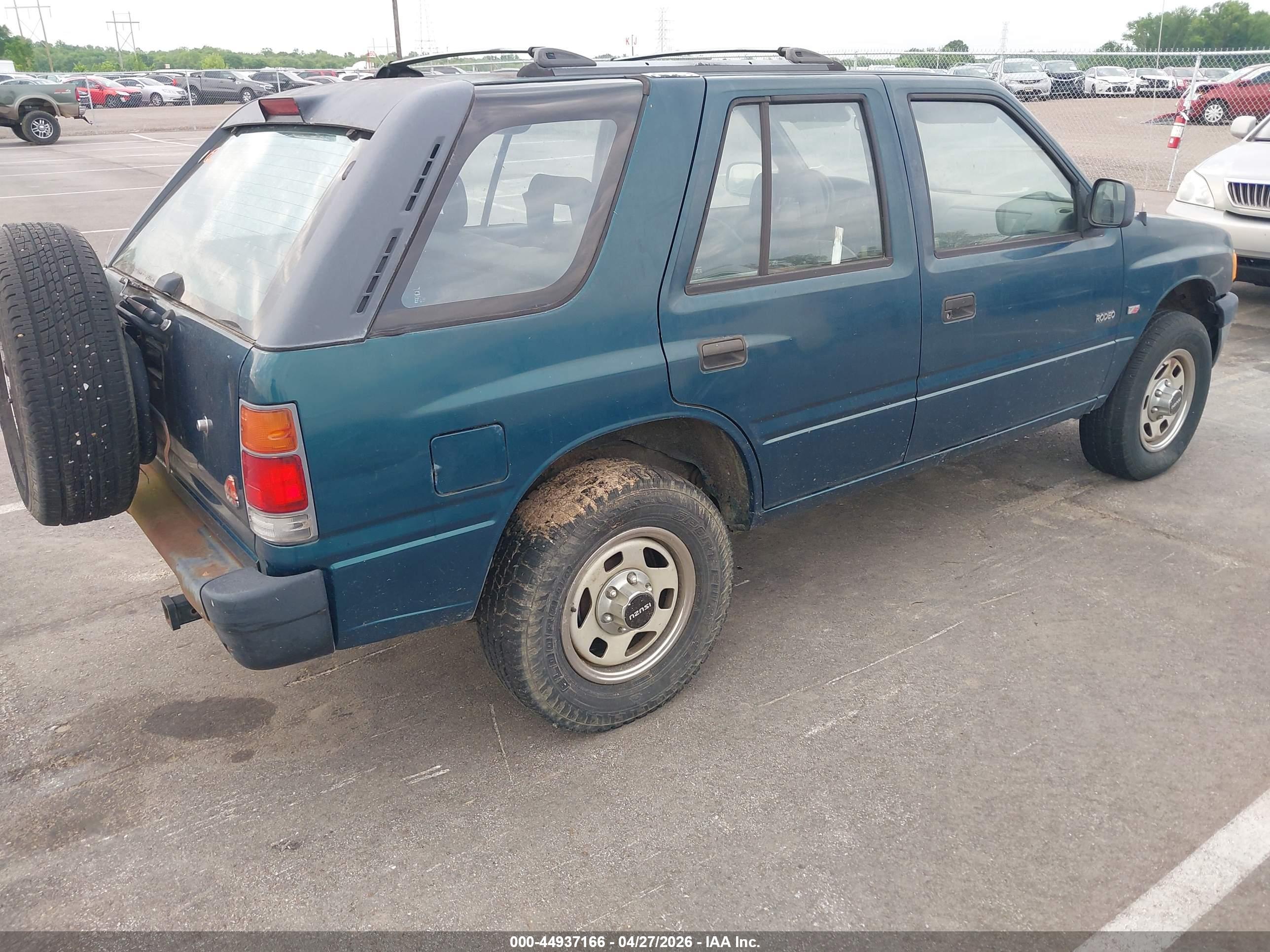 ISUZU RODEO image 4