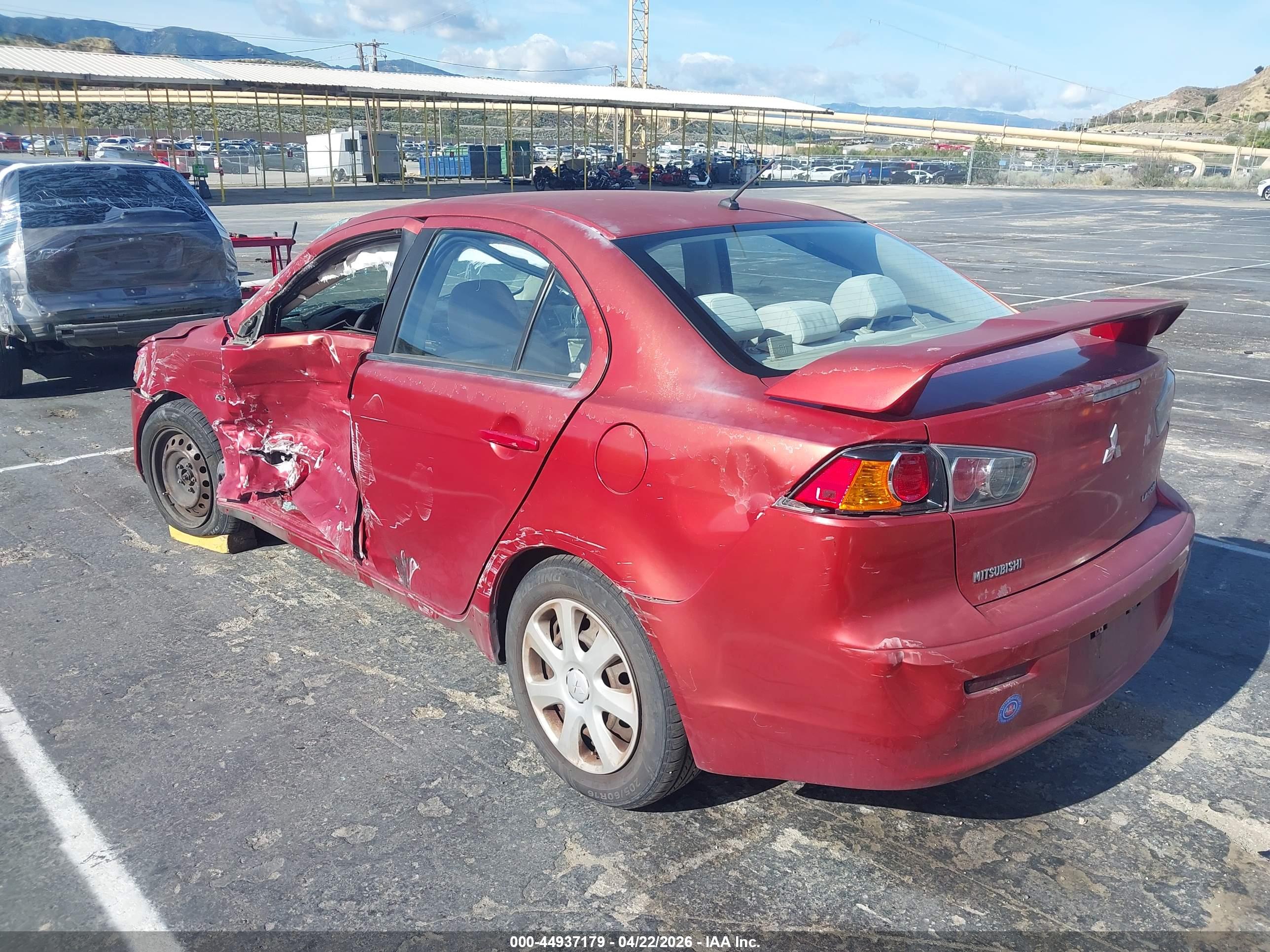 MITSUBISHI LANCER image 3