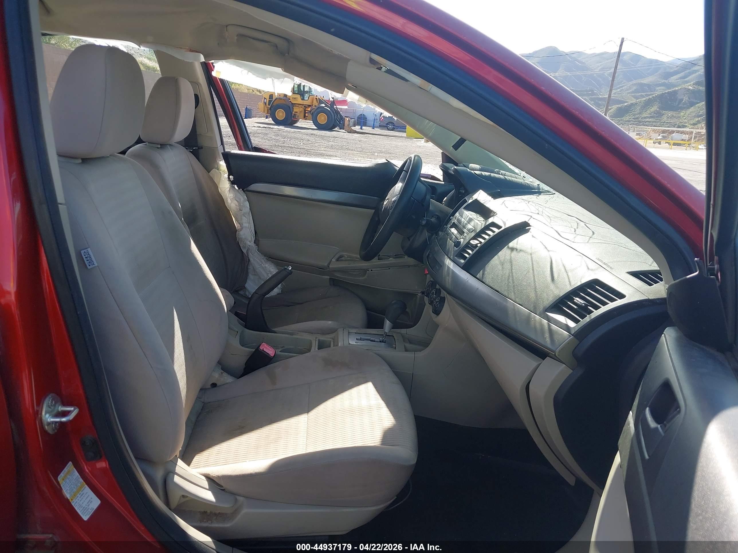 MITSUBISHI LANCER image 5