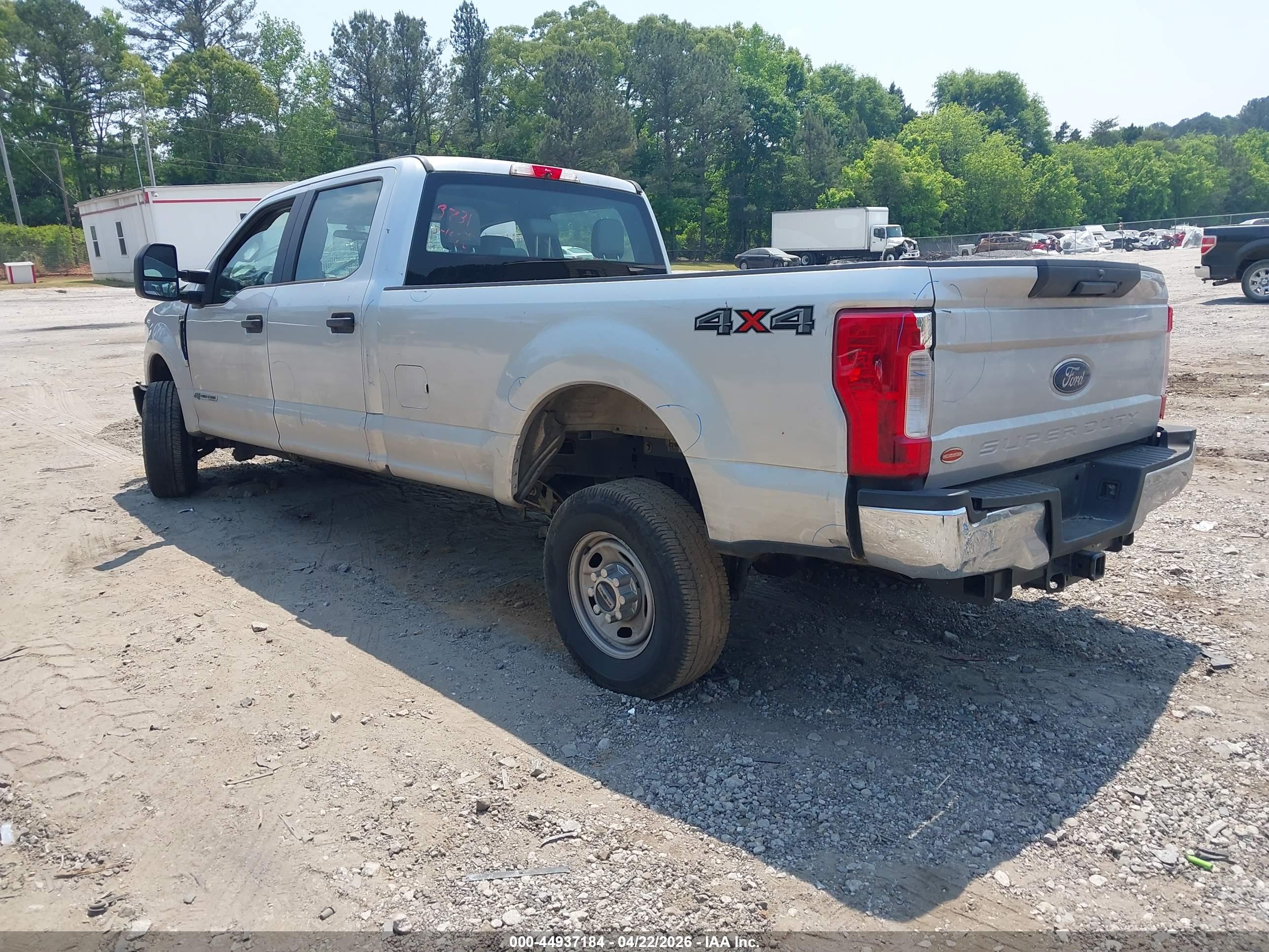 FORD F-250 image 3