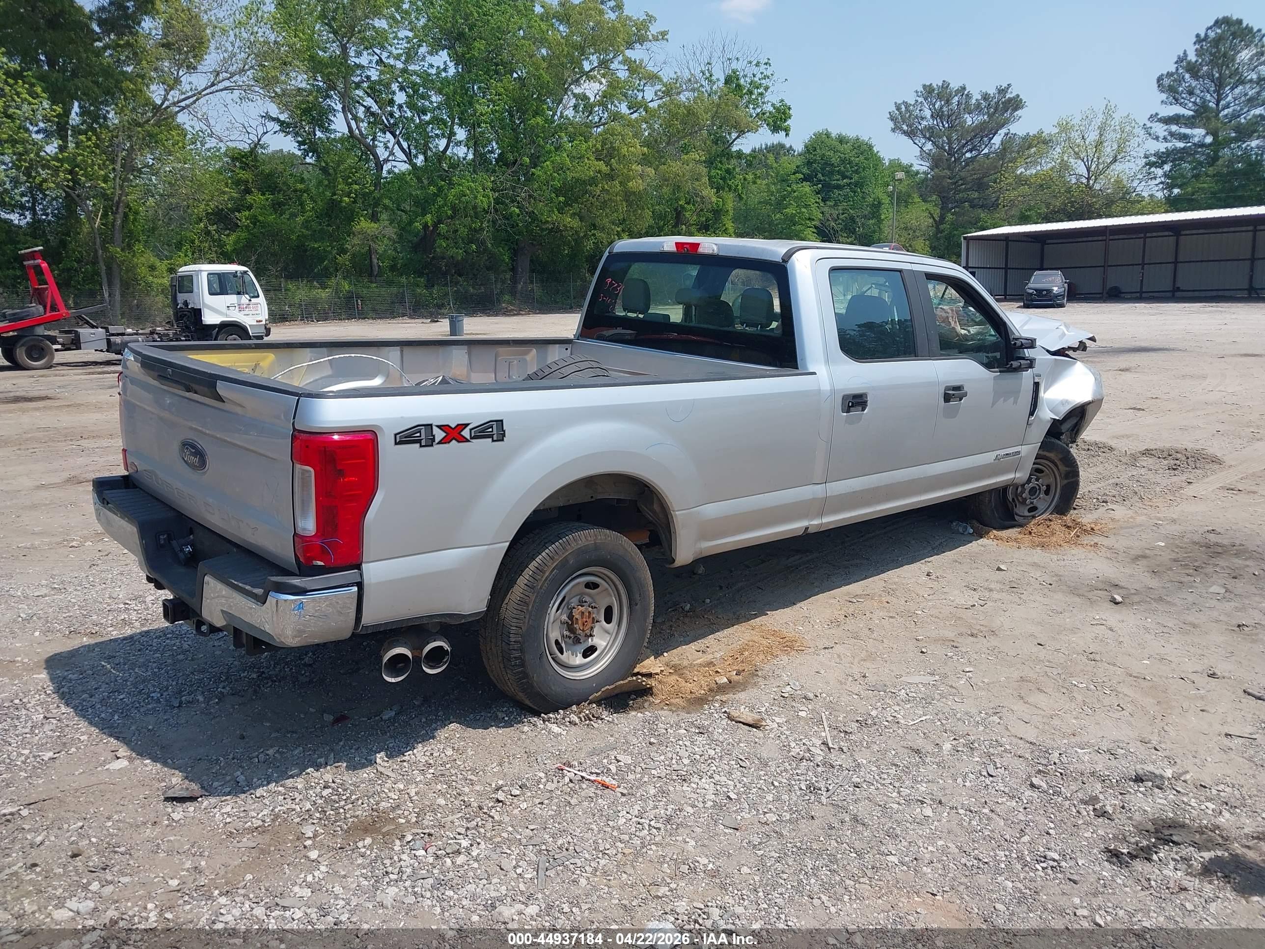 FORD F-250 image 4