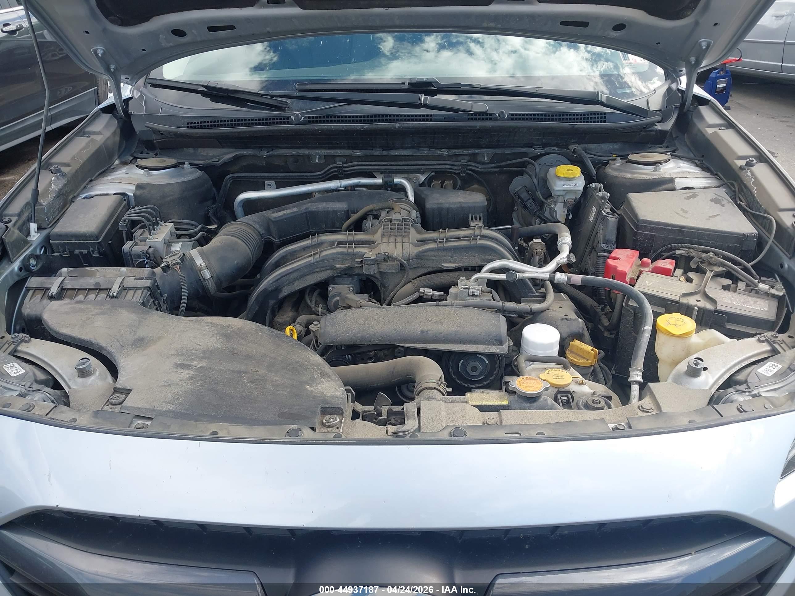 SUBARU OUTBACK image 10