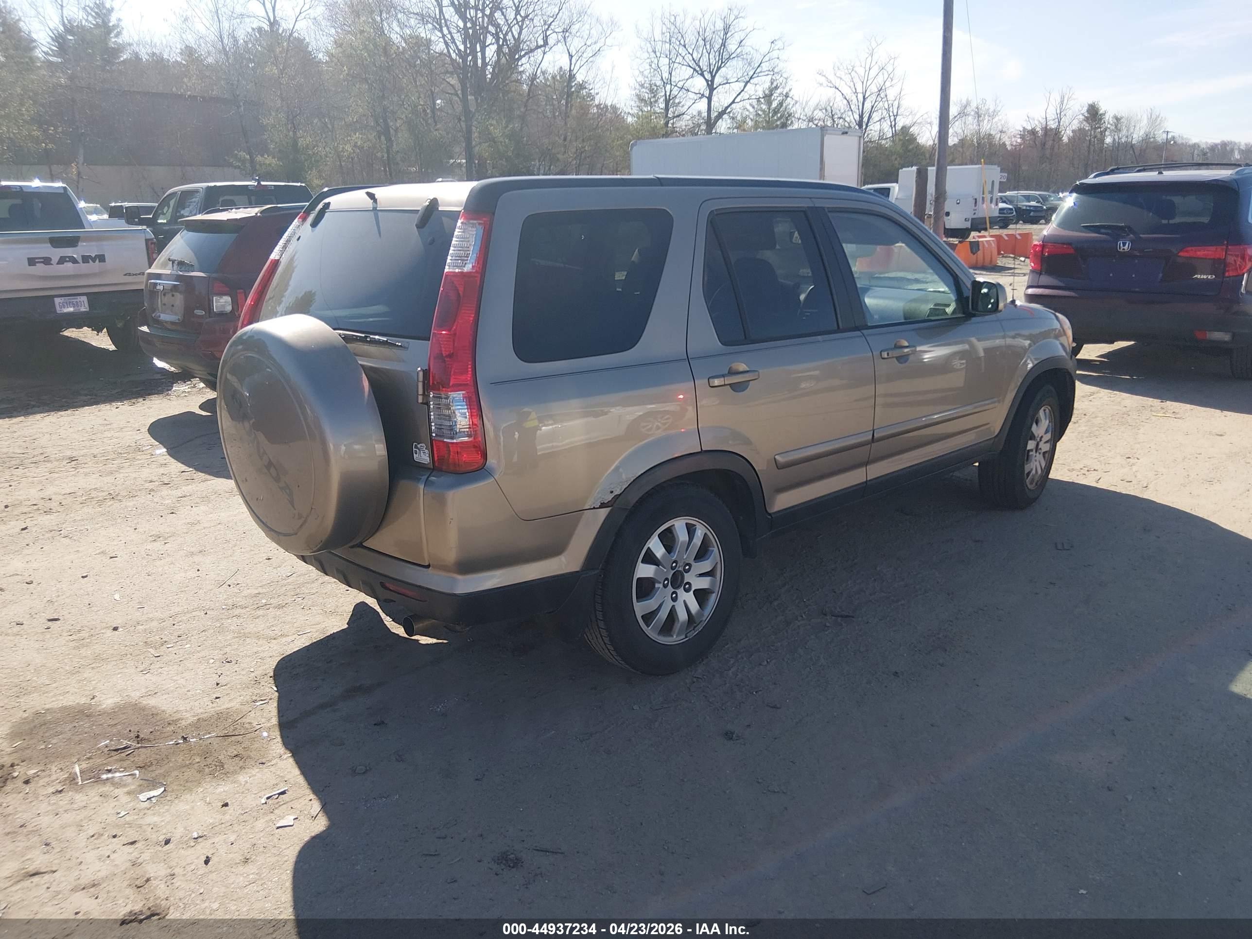 HONDA CR-V image 4