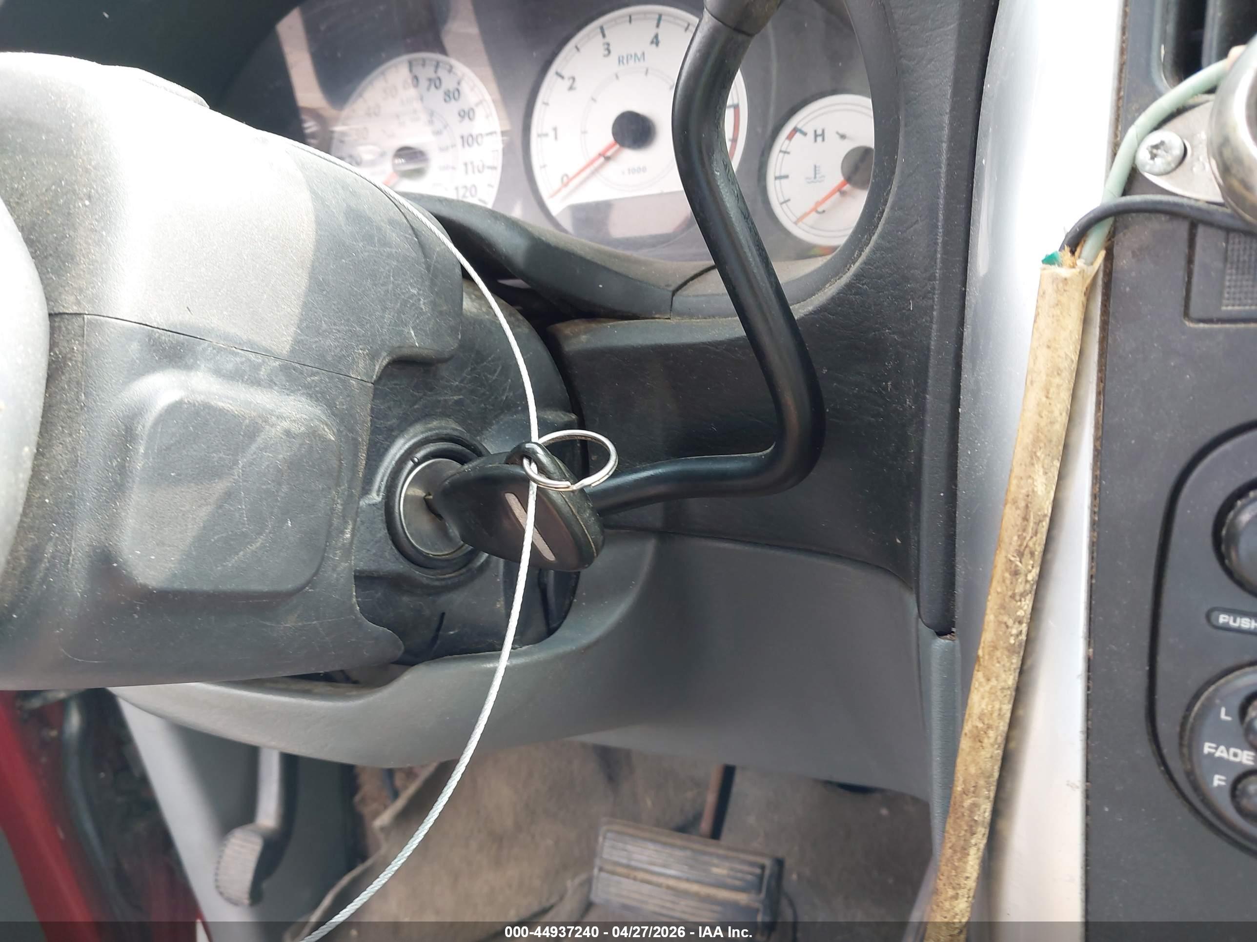 CHRYSLER TOWN image 11