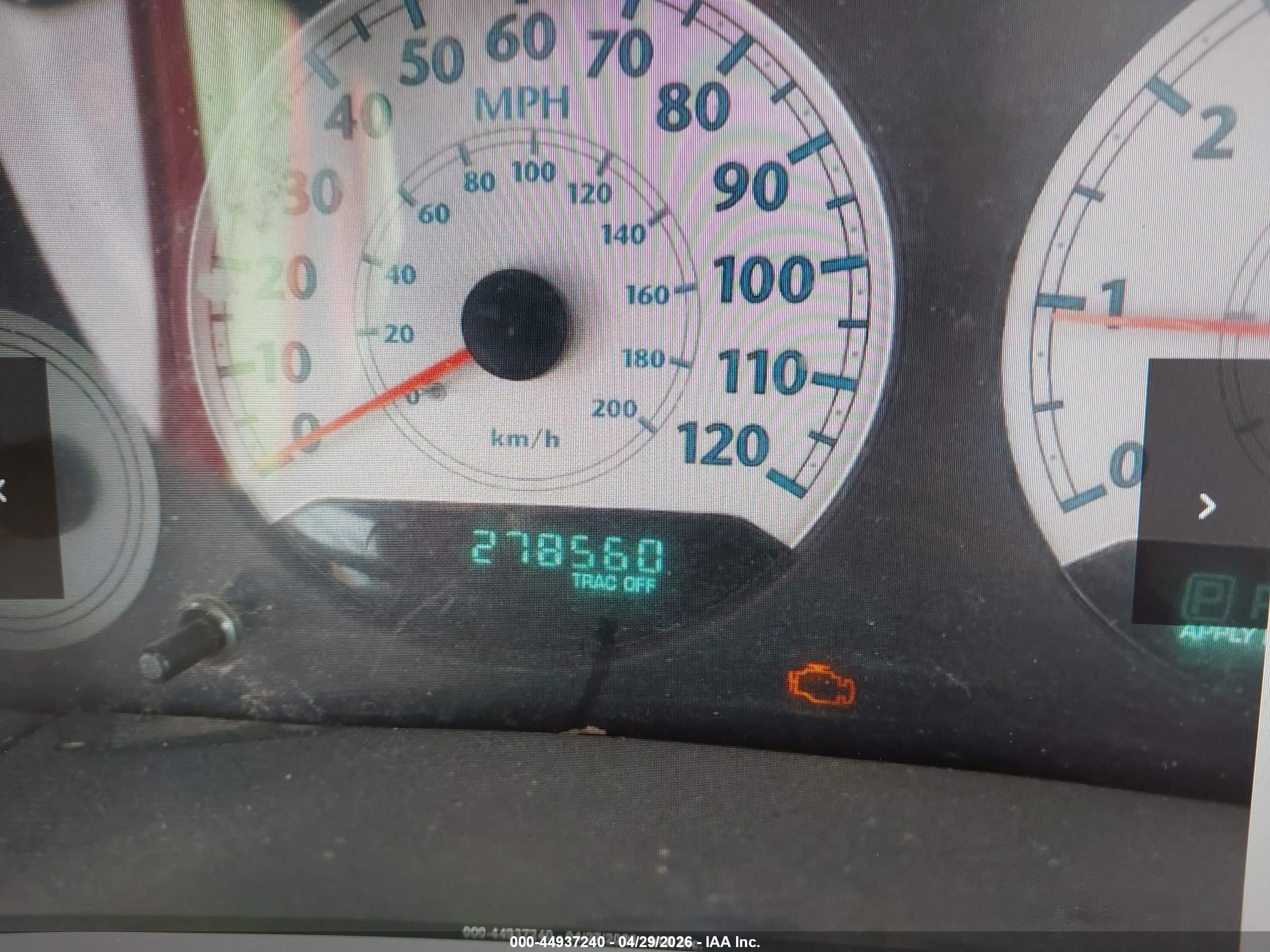 CHRYSLER TOWN image 7
