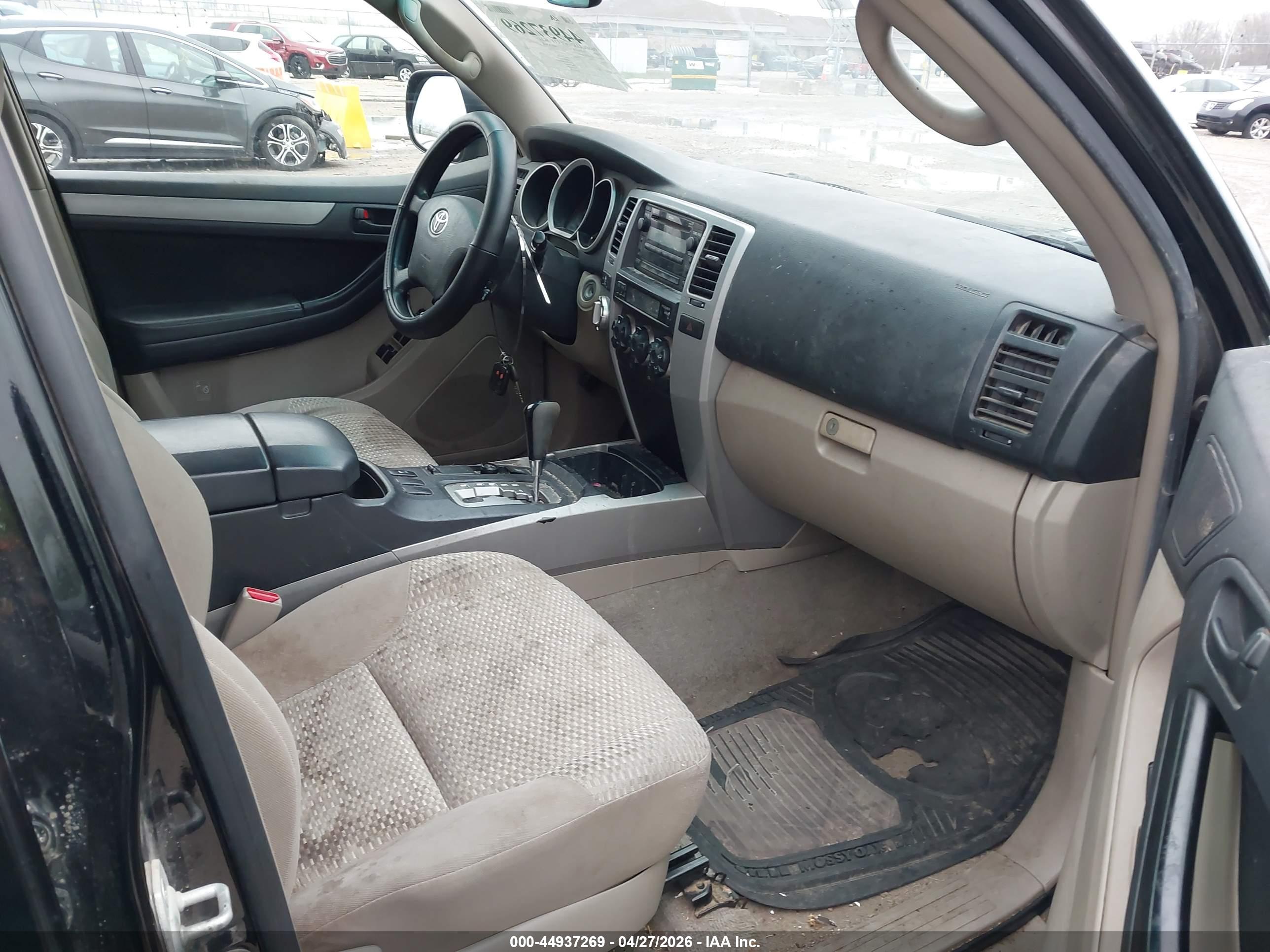 TOYOTA 4RUNNER image 5