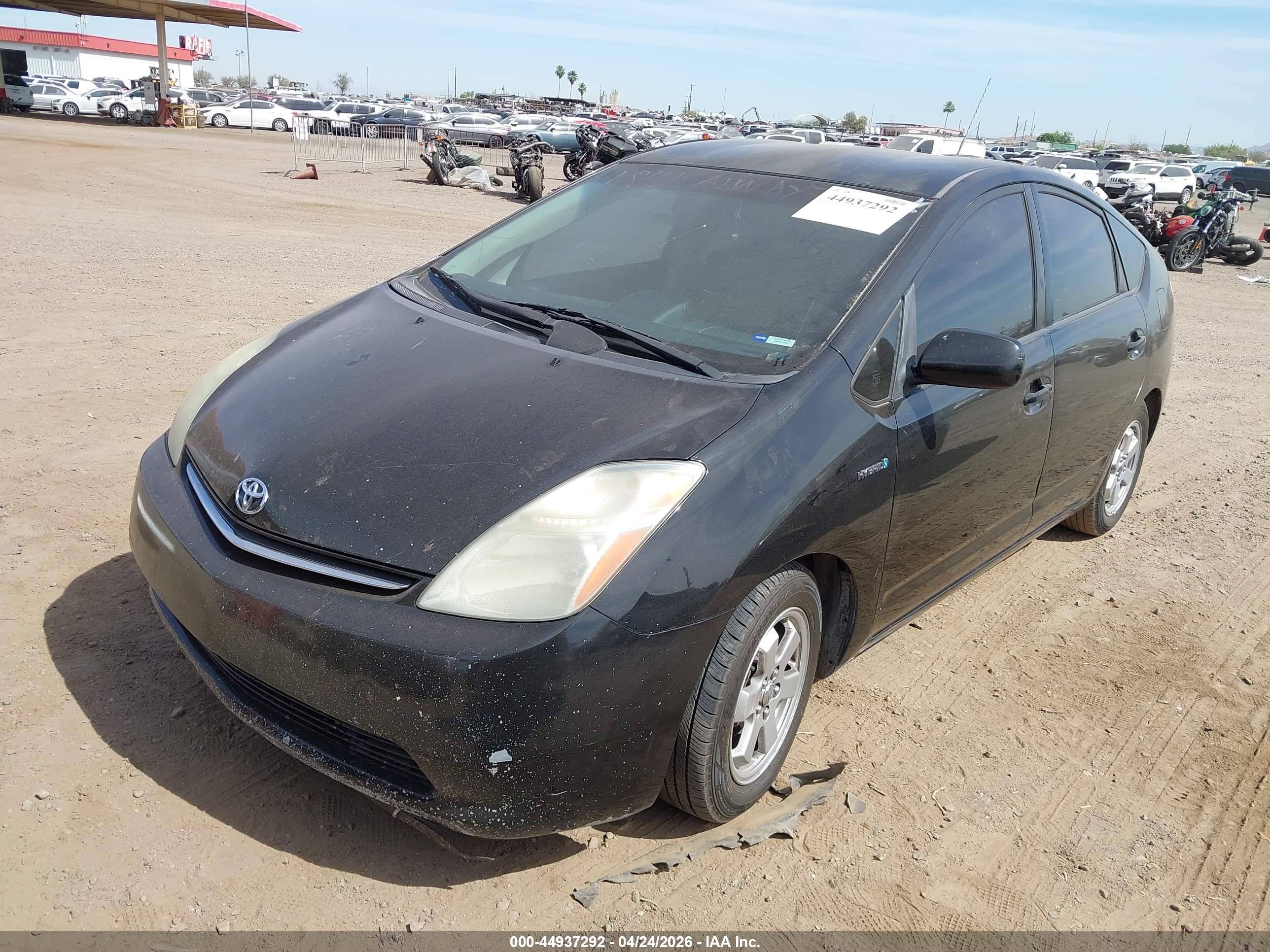 TOYOTA PRIUS image 2