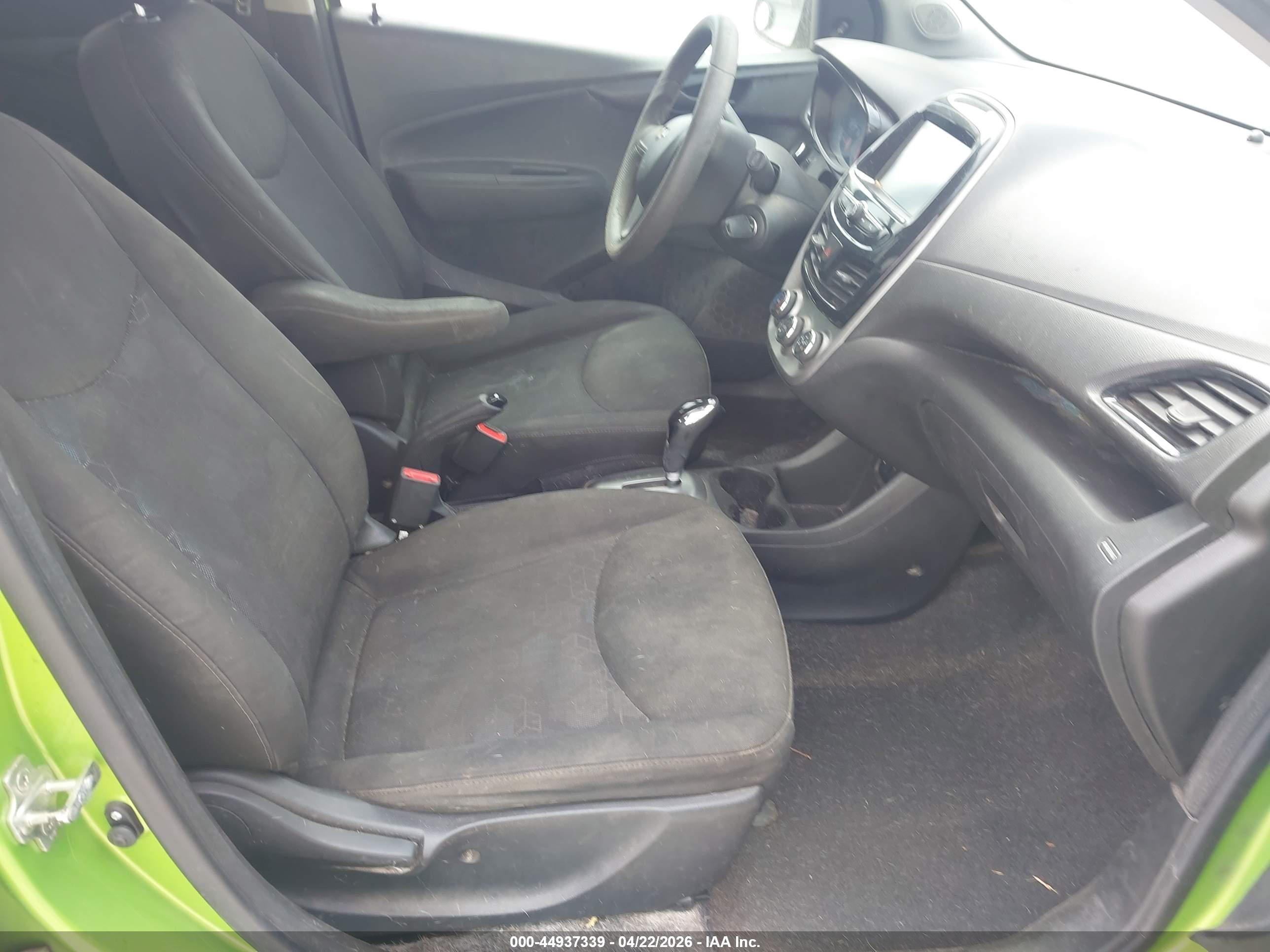 CHEVROLET SPARK image 5