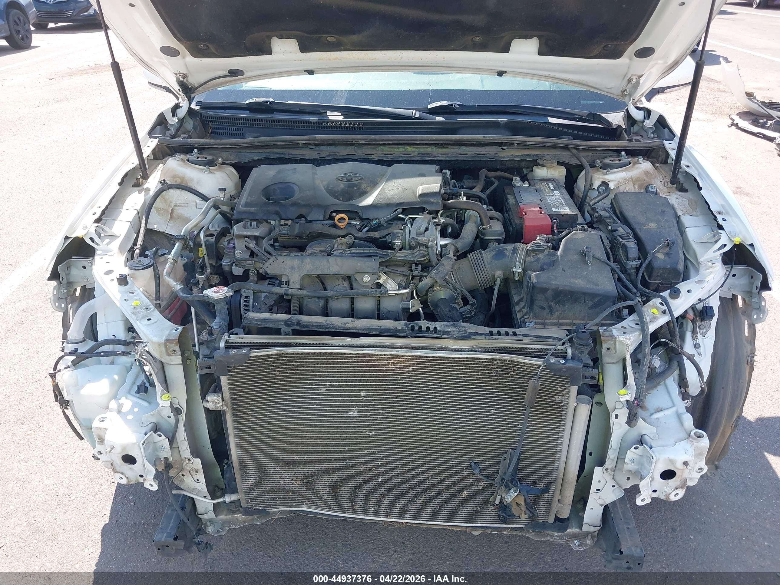 TOYOTA CAMRY image 10