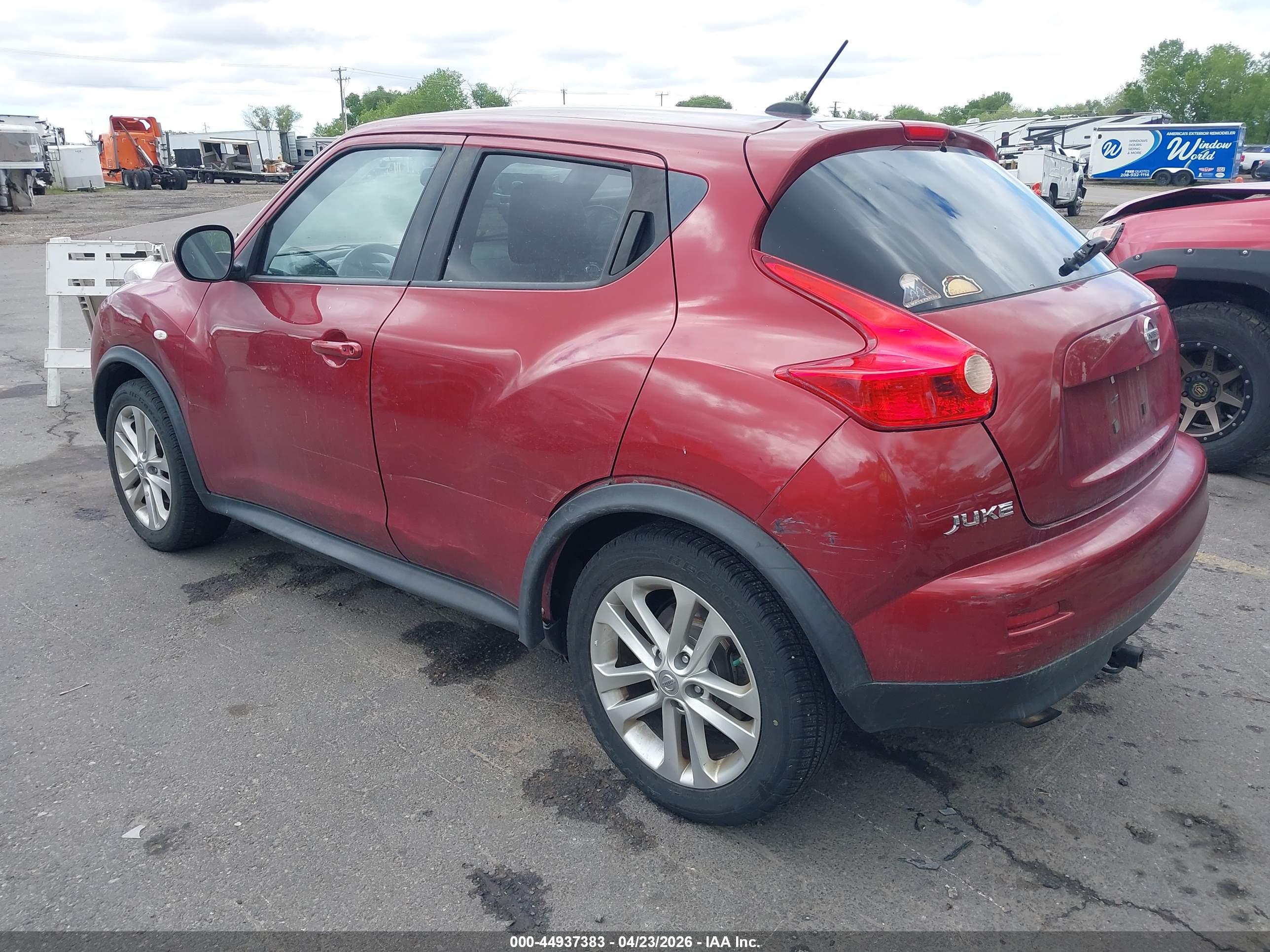 NISSAN JUKE image 3