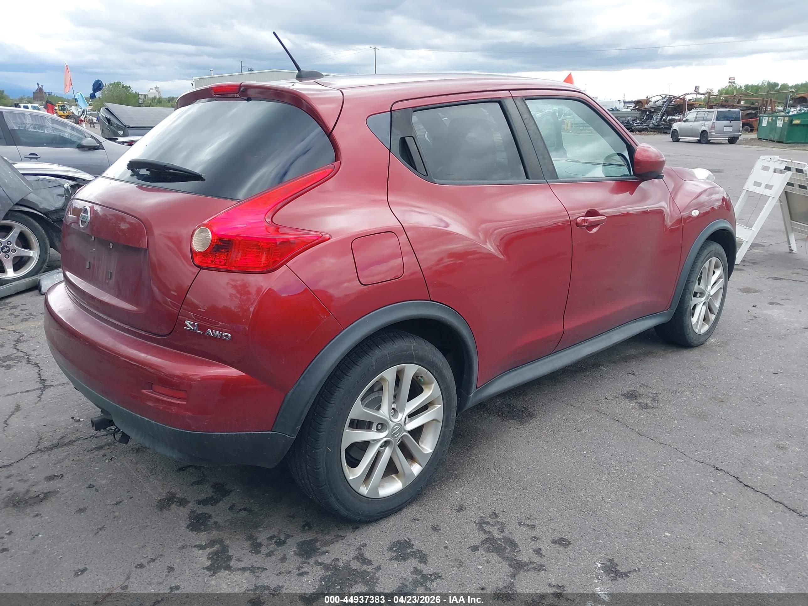 NISSAN JUKE image 4