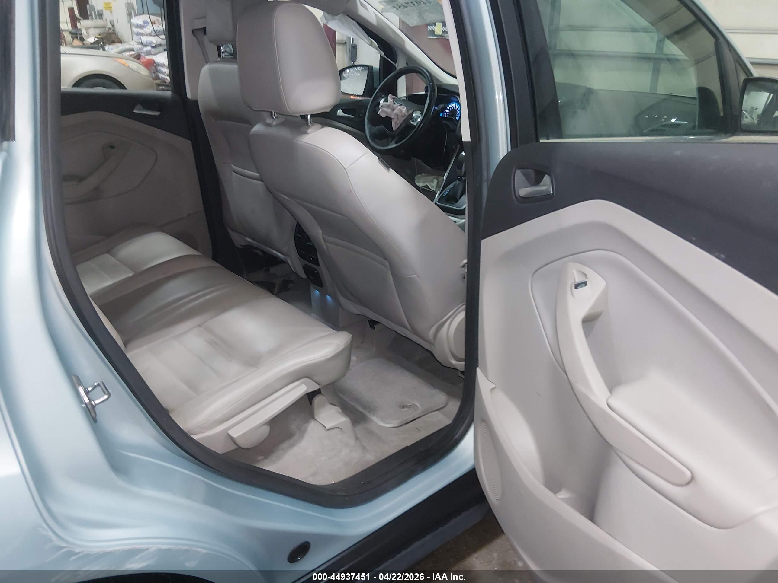 FORD C-MAX image 8