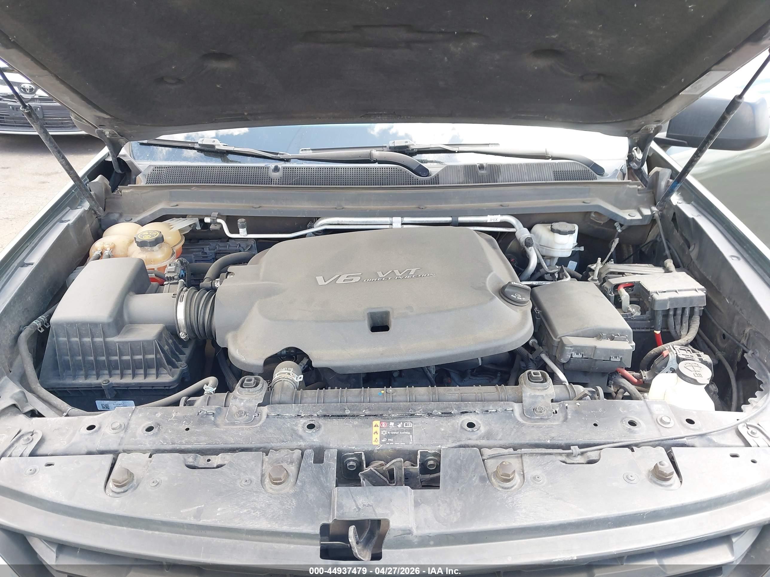 CHEVROLET COLORADO image 10