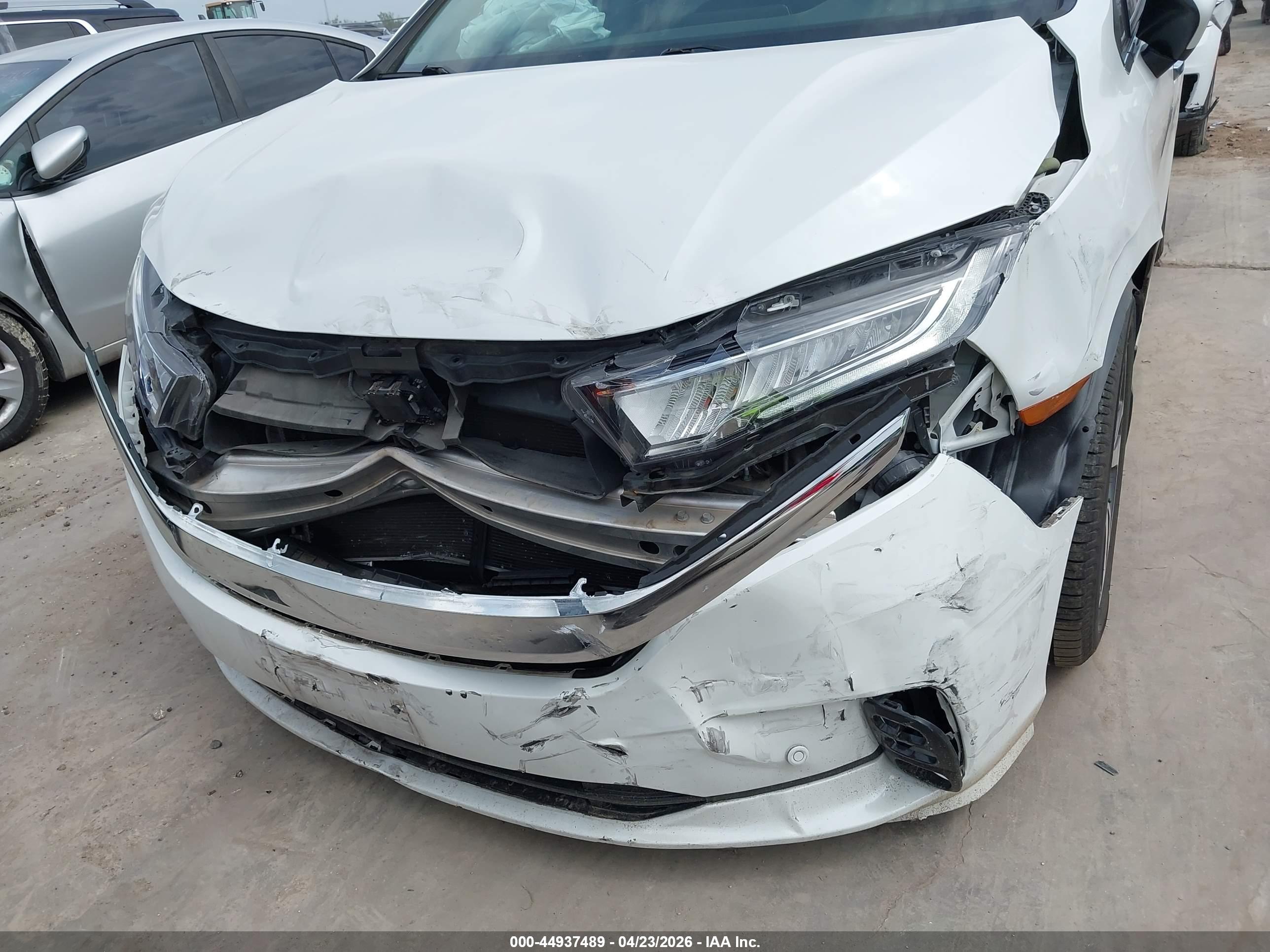 HONDA ODYSSEY image 6