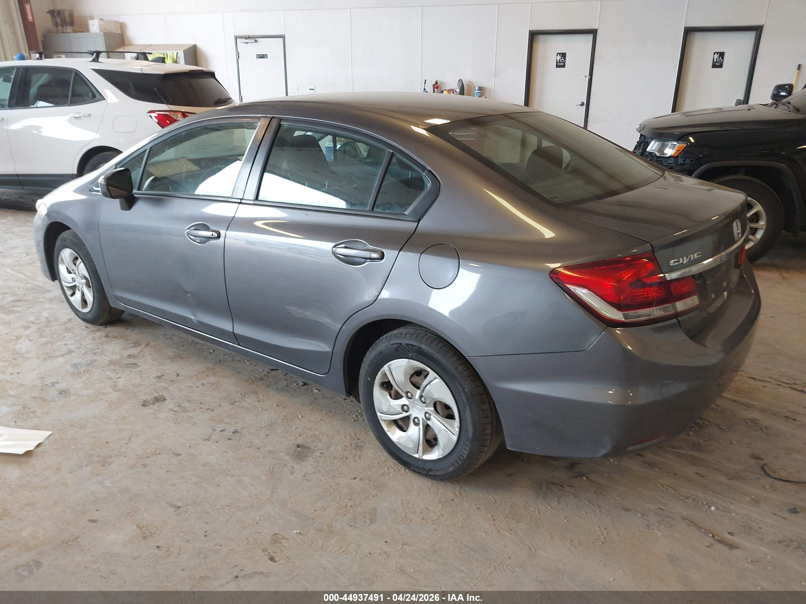 HONDA CIVIC image 3