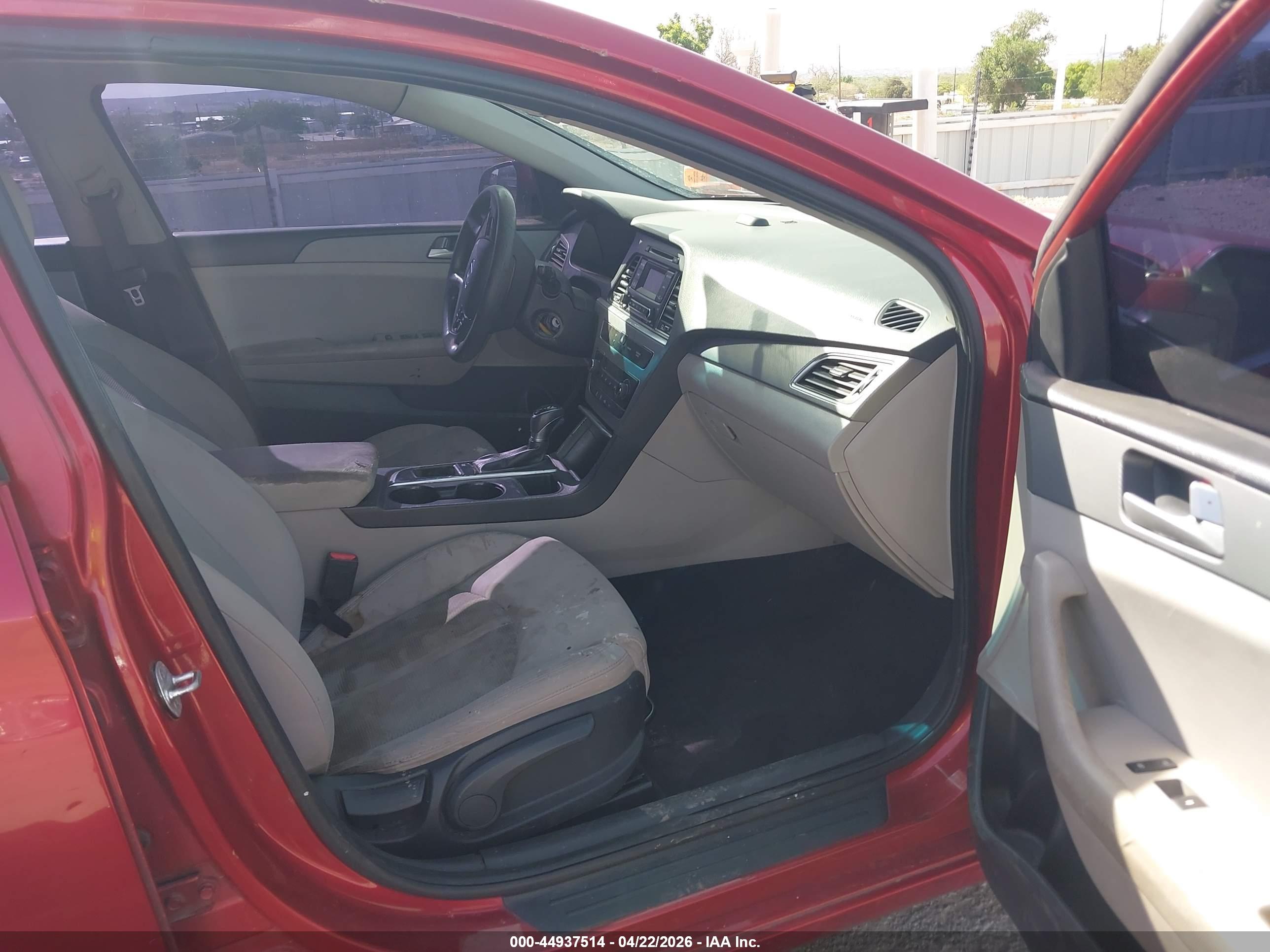 HYUNDAI SONATA image 5