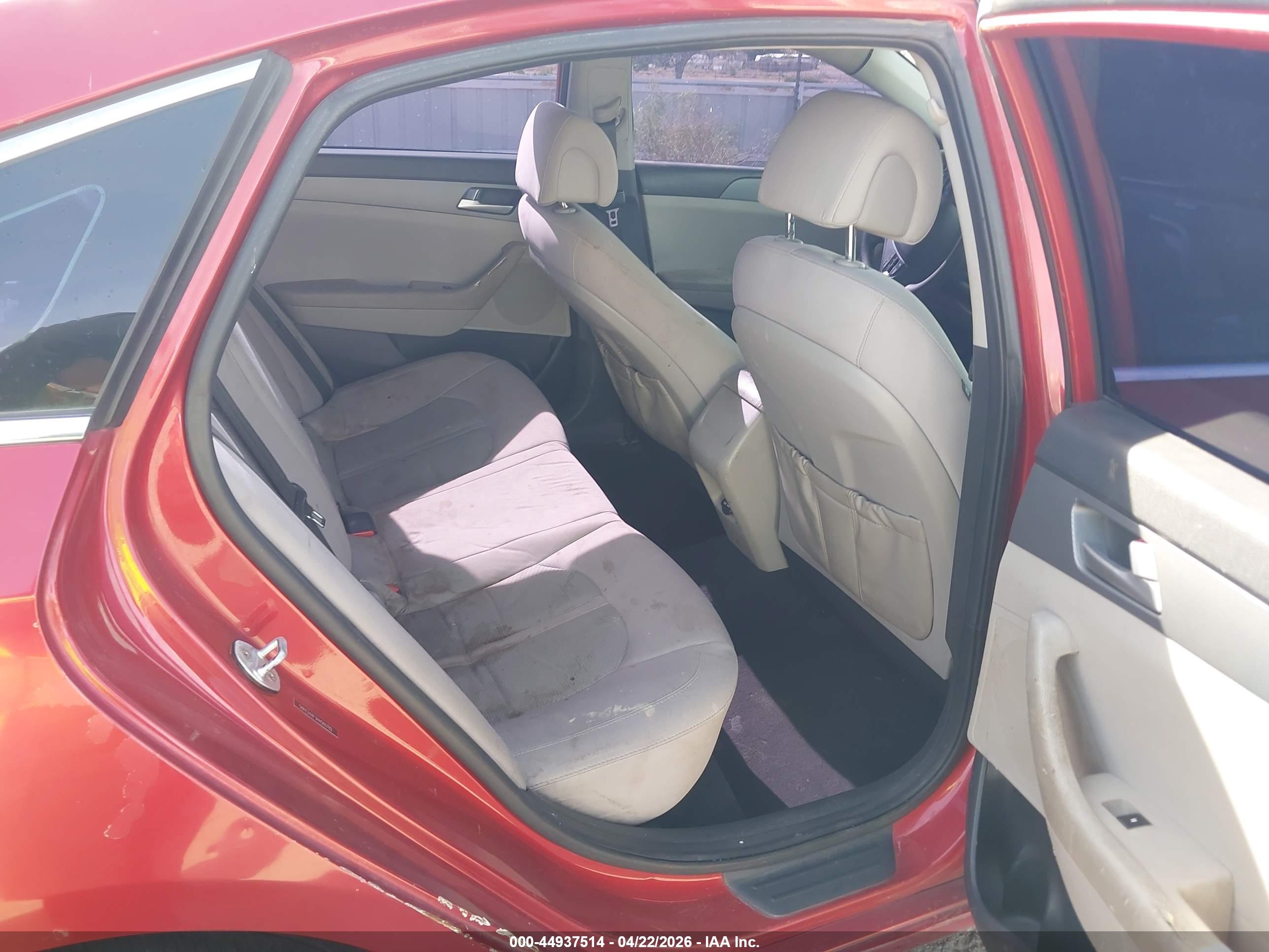HYUNDAI SONATA image 8