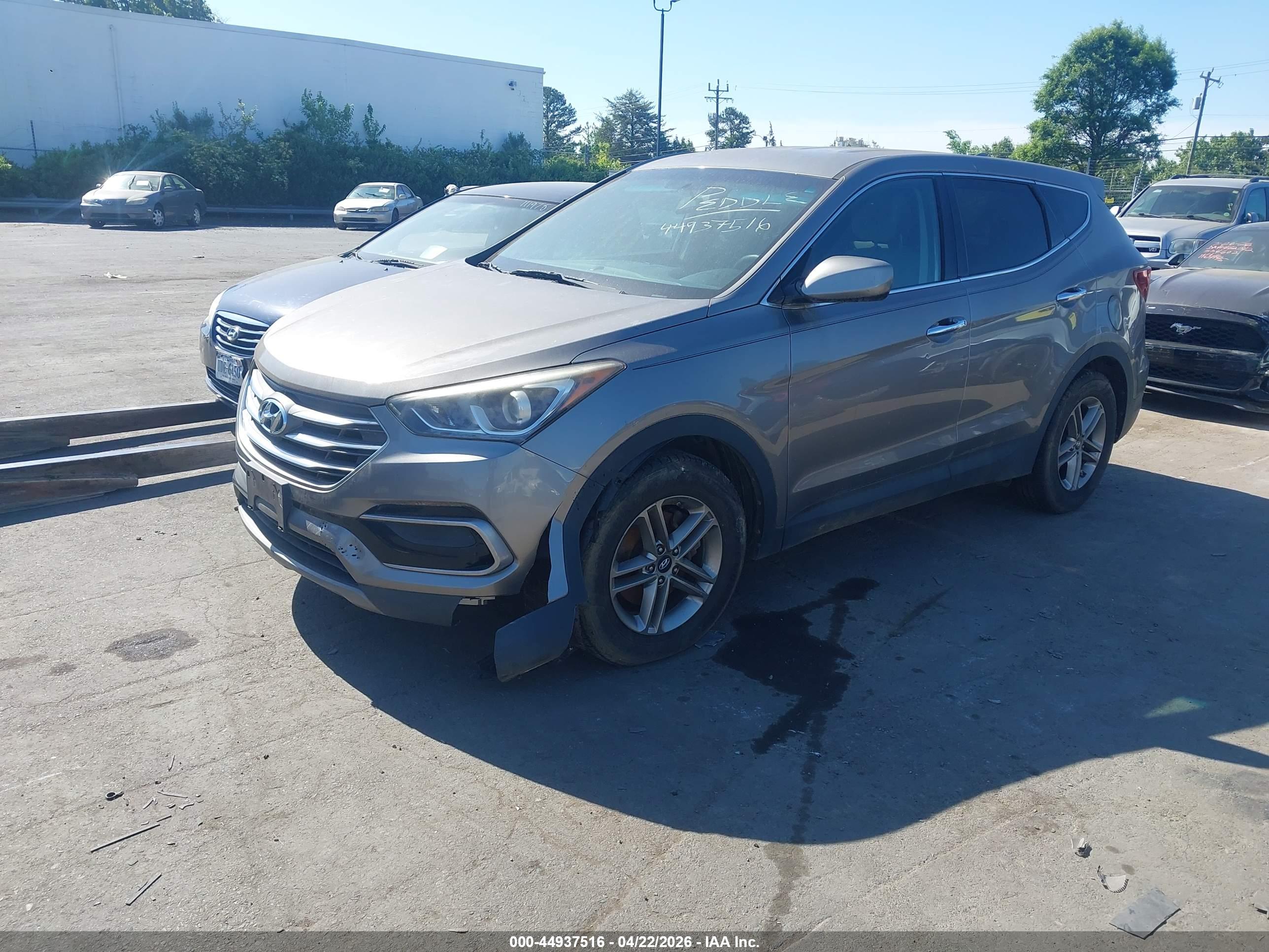 HYUNDAI SANTA image 2