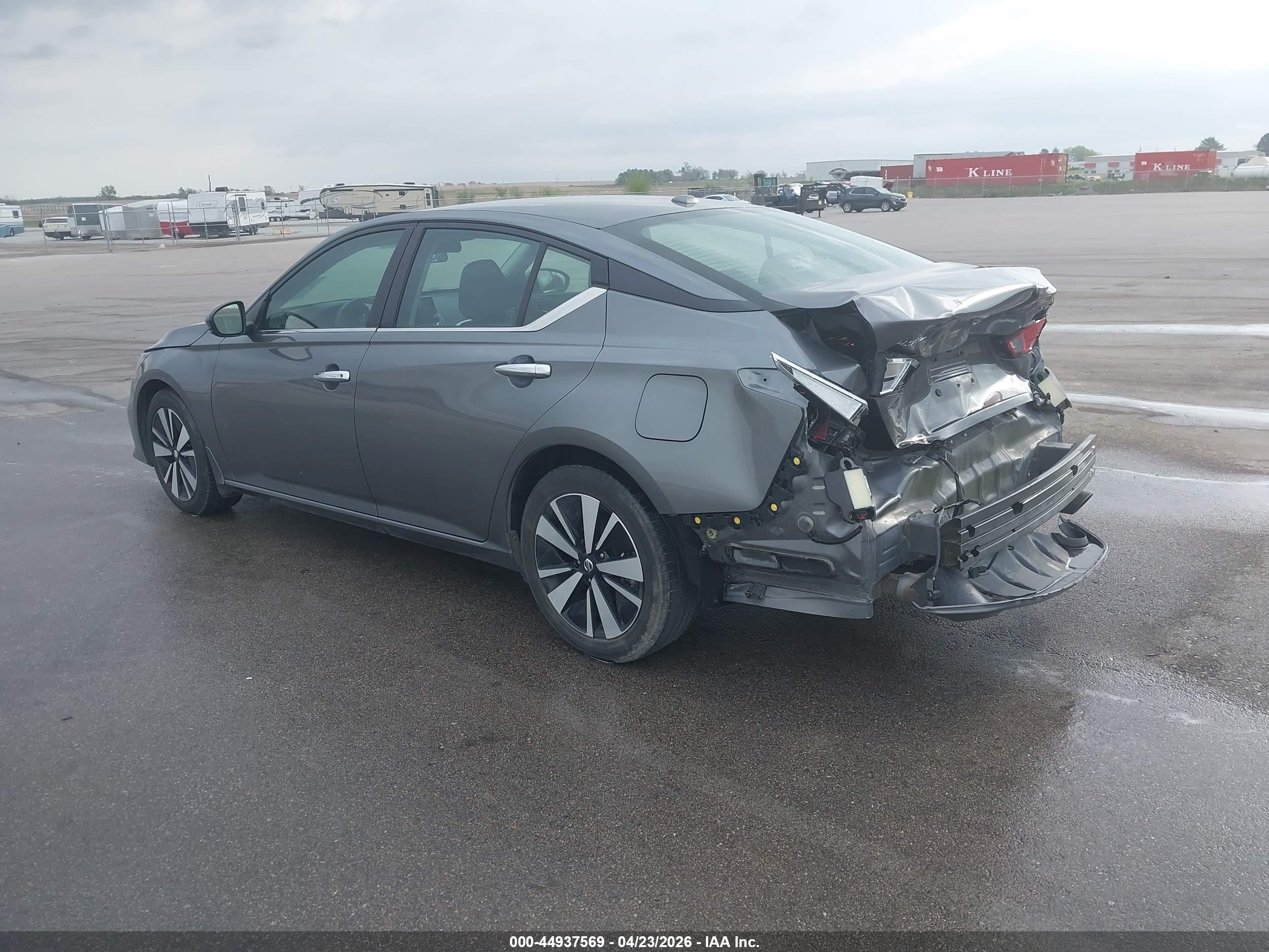 NISSAN ALTIMA image 3