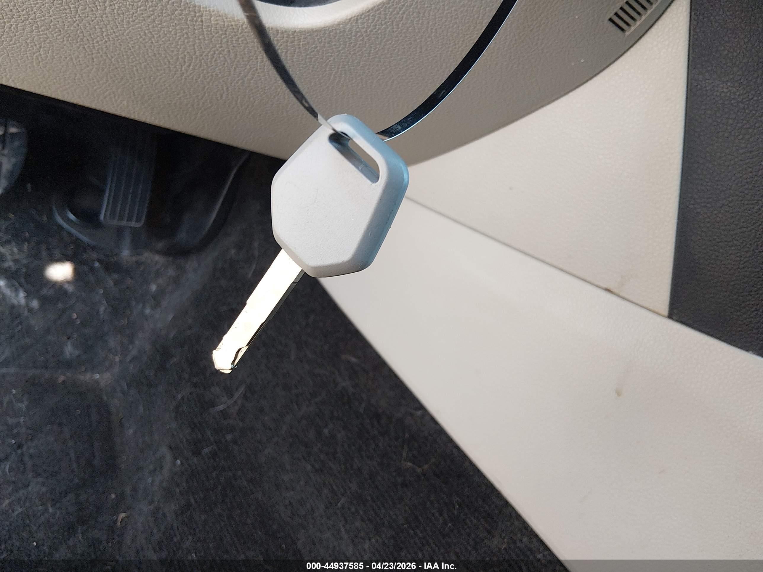 SUBARU OUTBACK image 11