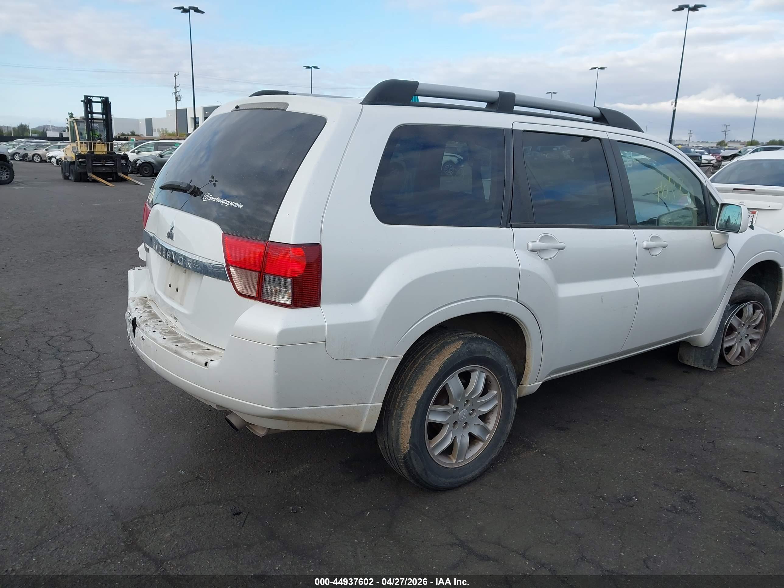 MITSUBISHI ENDEAVOR image 4