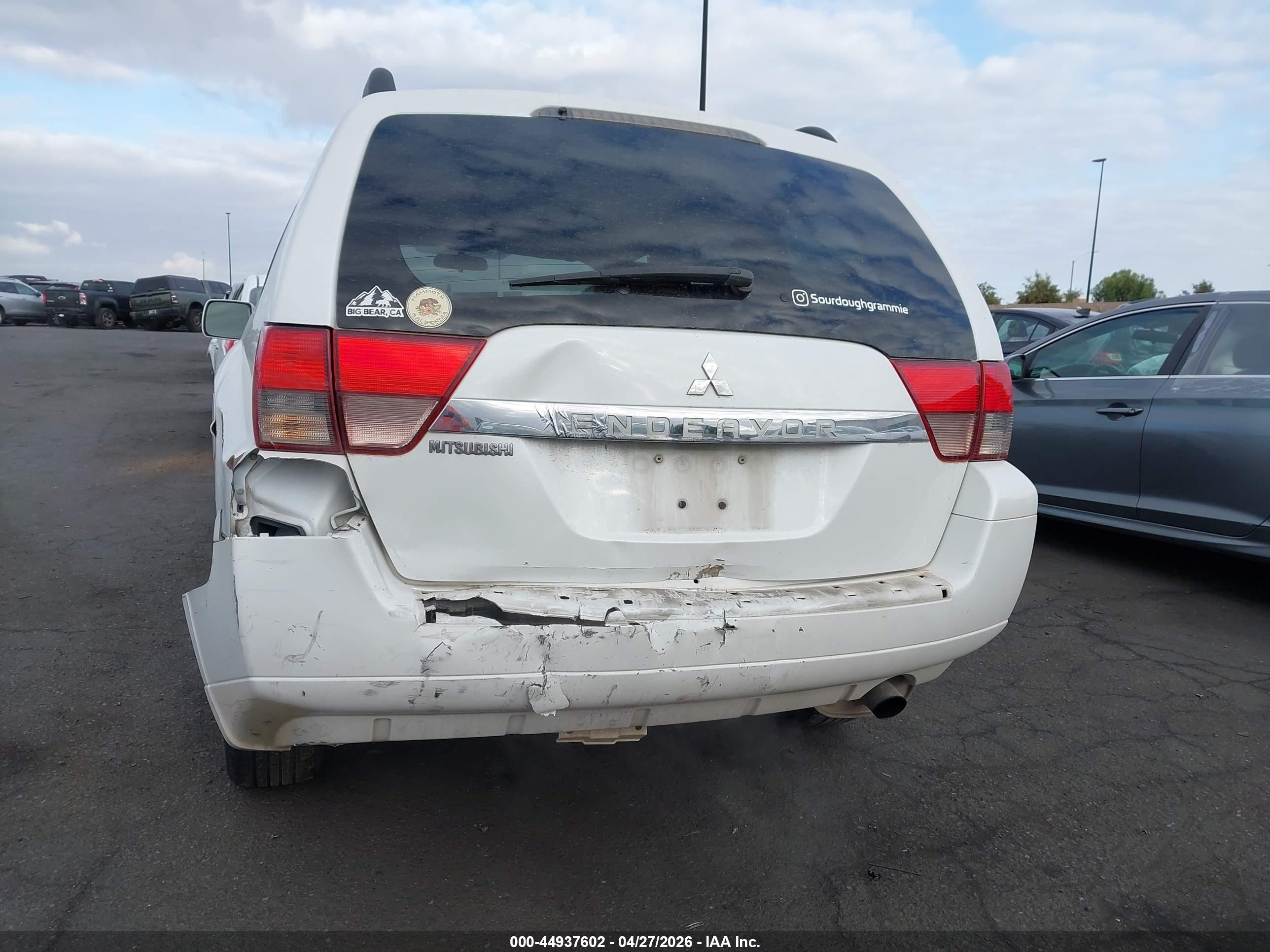 MITSUBISHI ENDEAVOR image 6